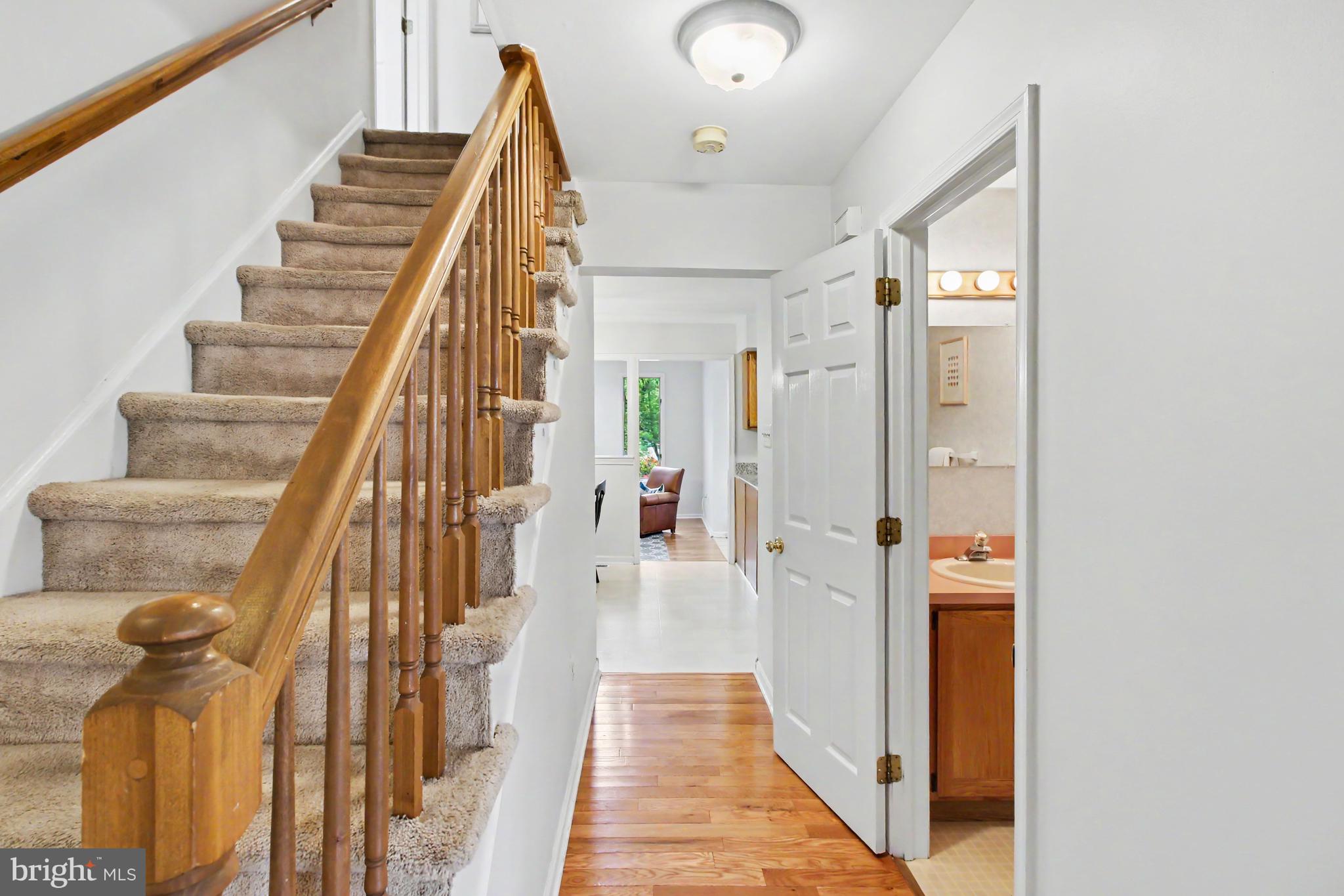 1606 BUTTONWOOD ROAD