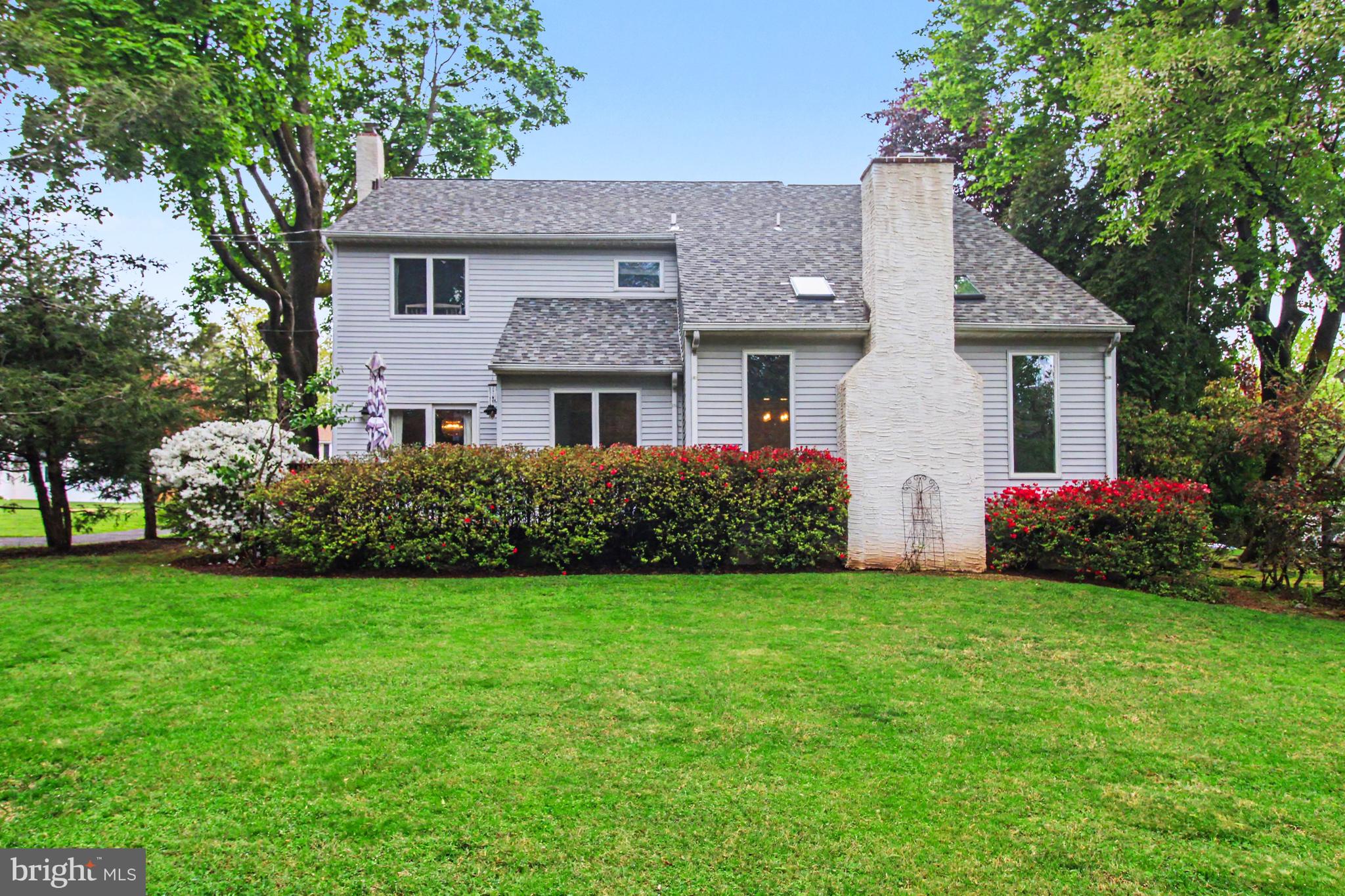 FLOURTOWN GARDENS - Residential