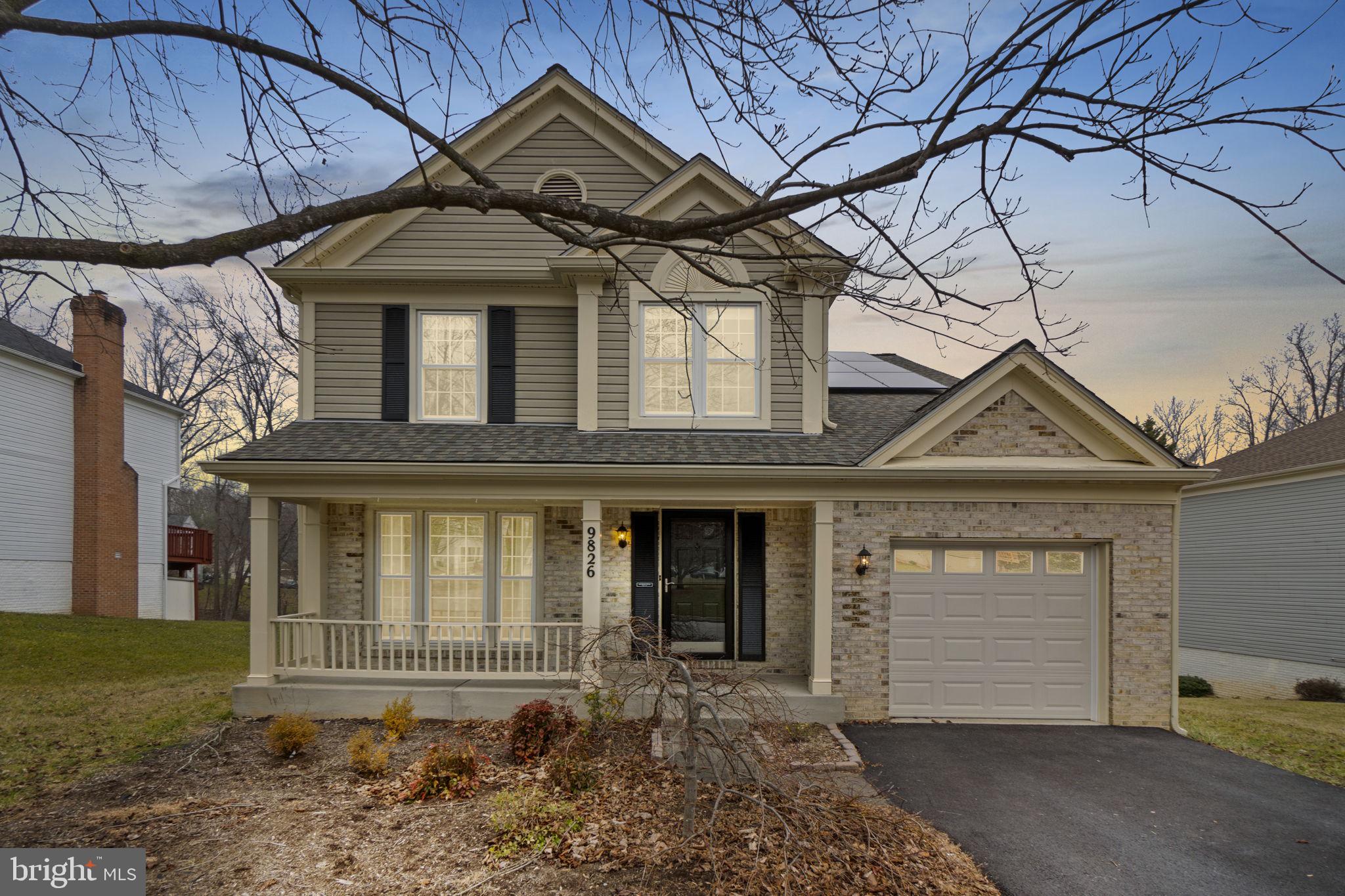 LYONS MANOR - Residential