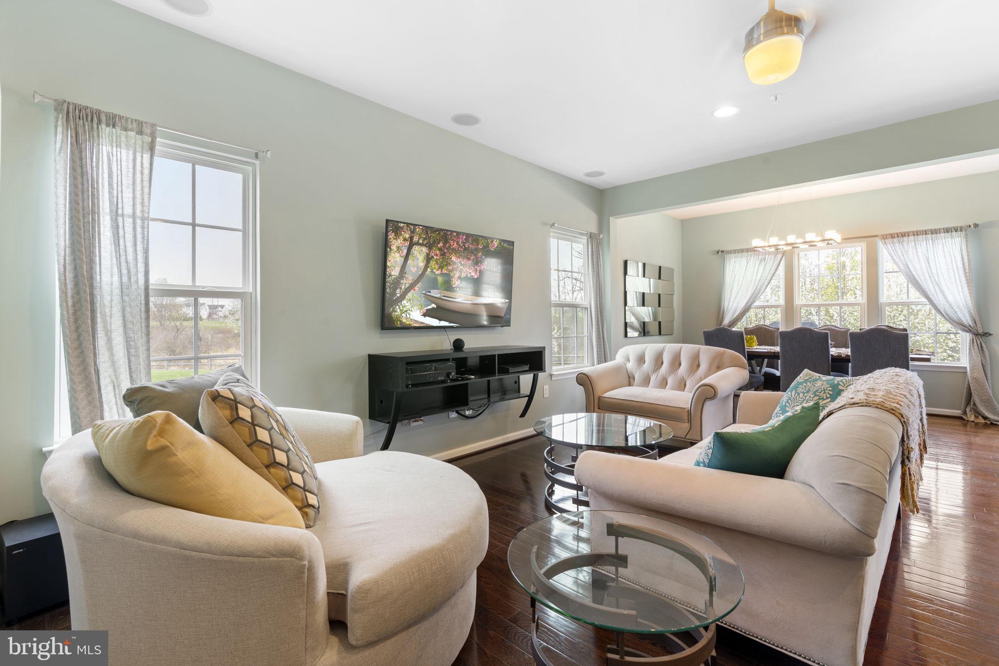 WINDLESTRAE - Residential