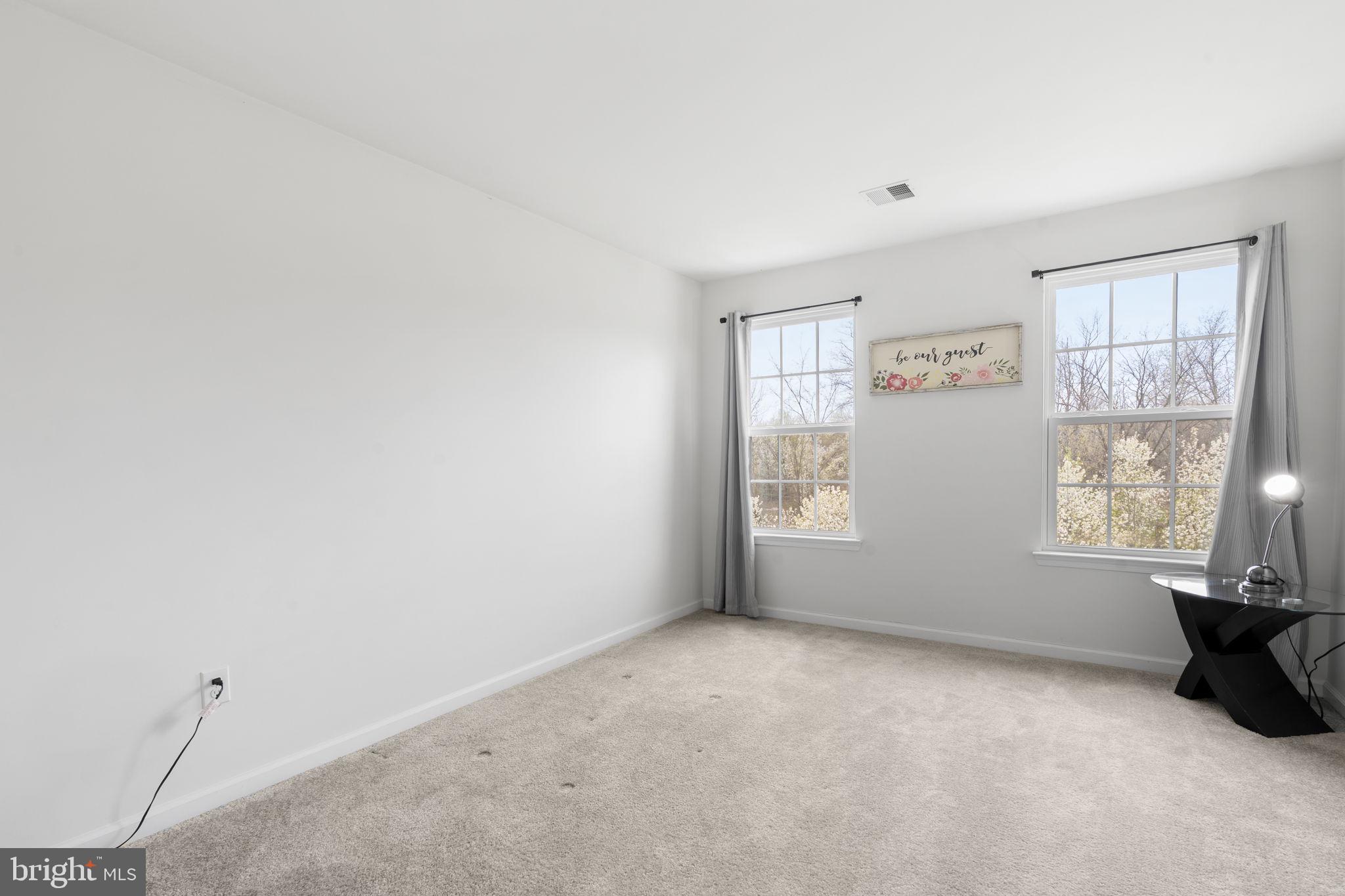 WINDLESTRAE - Residential