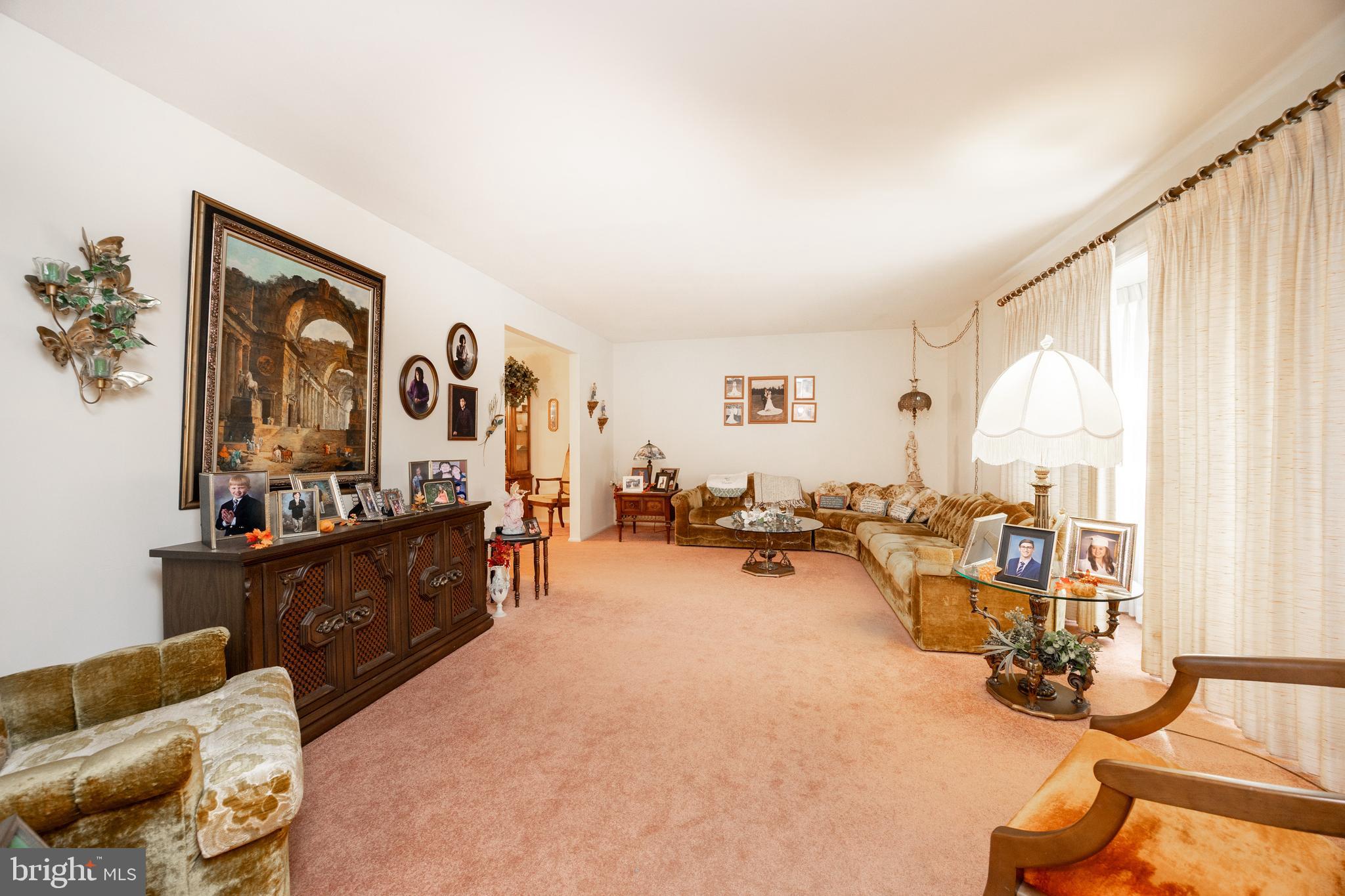 GRANDVIEW ACRES - Residential