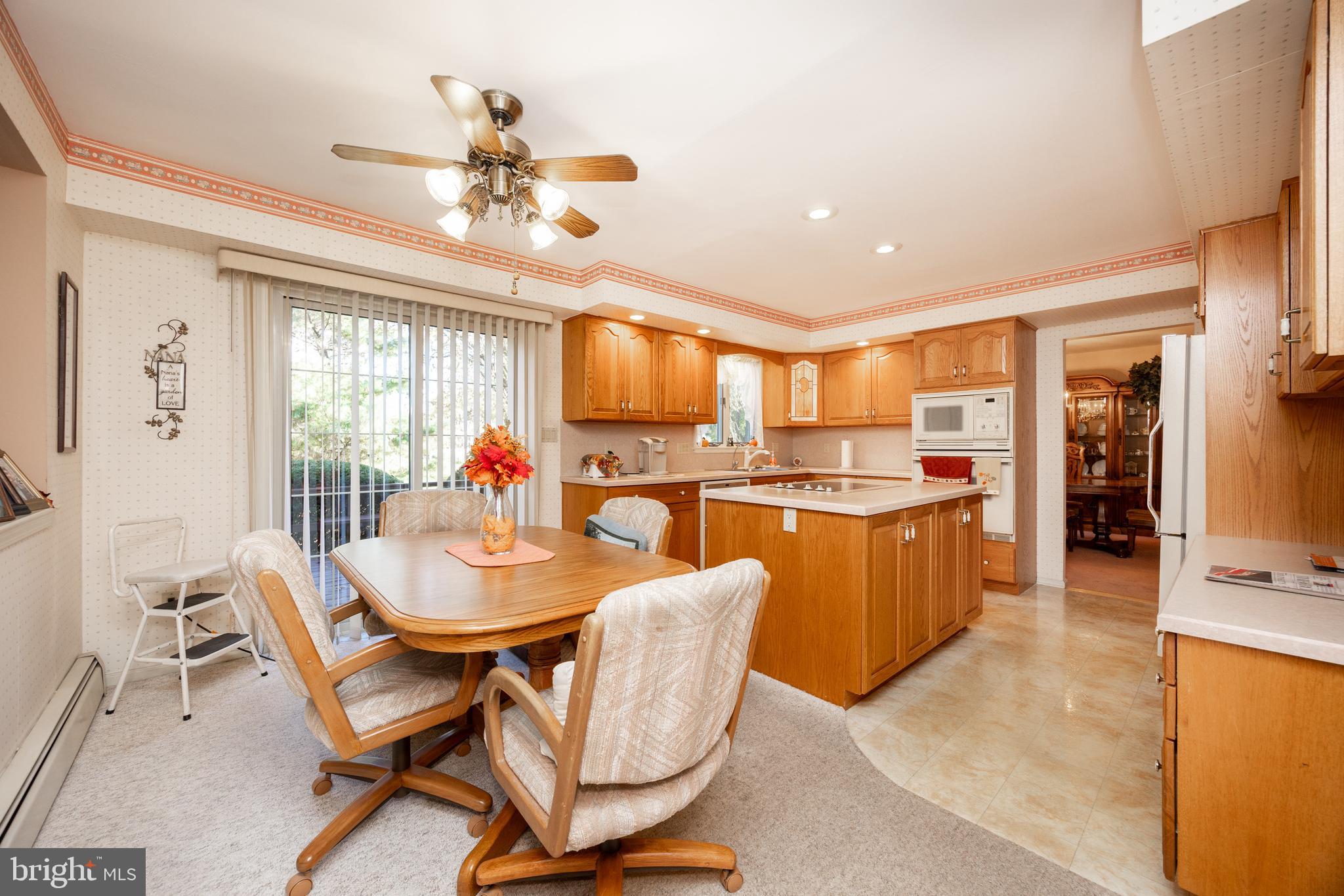 GRANDVIEW ACRES - Residential