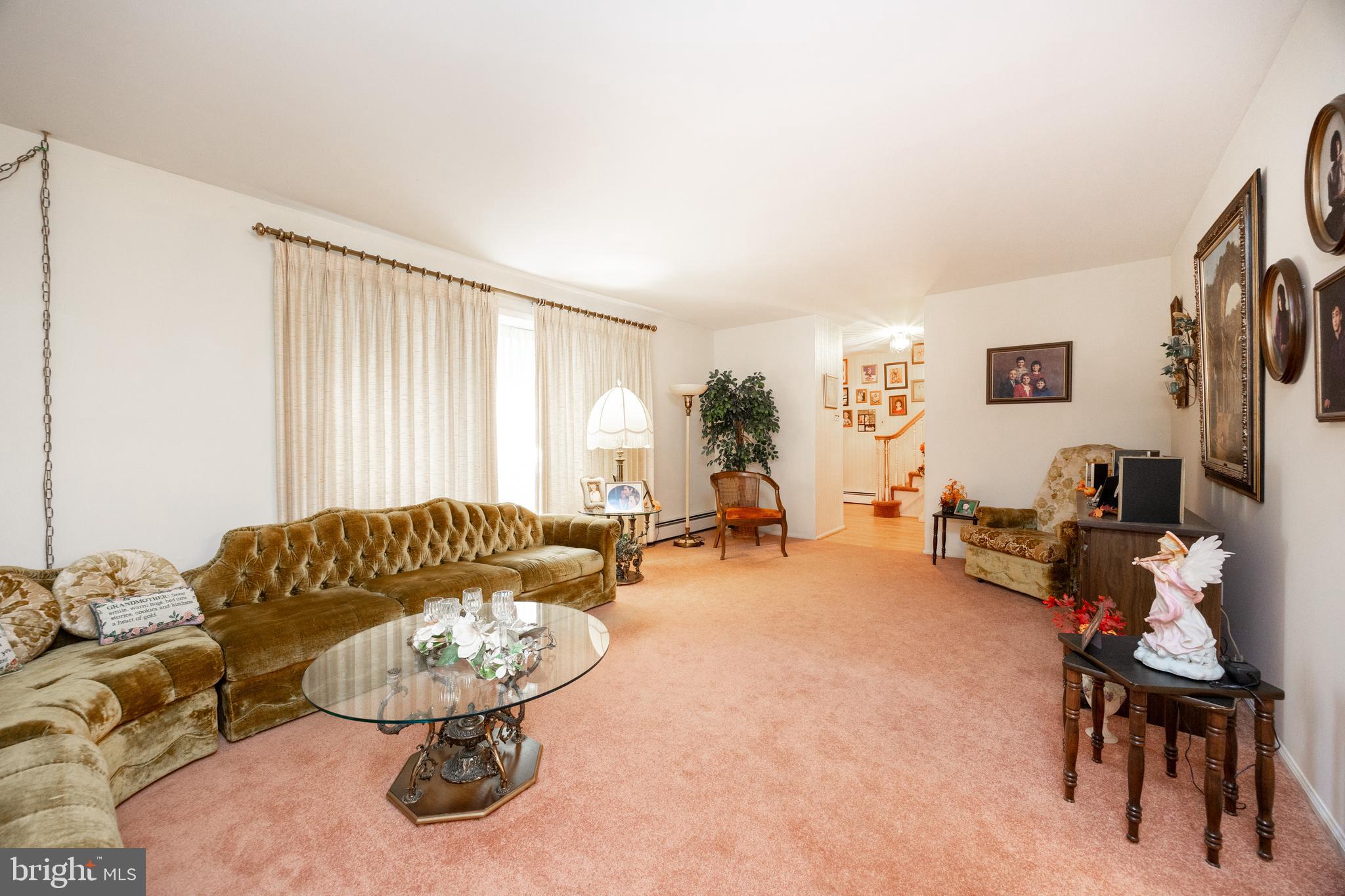 GRANDVIEW ACRES - Residential