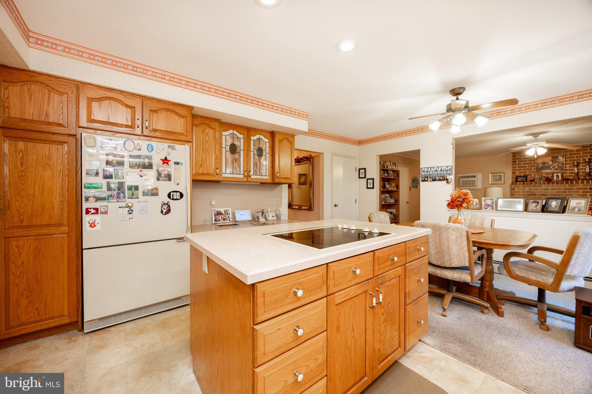 GRANDVIEW ACRES - Residential