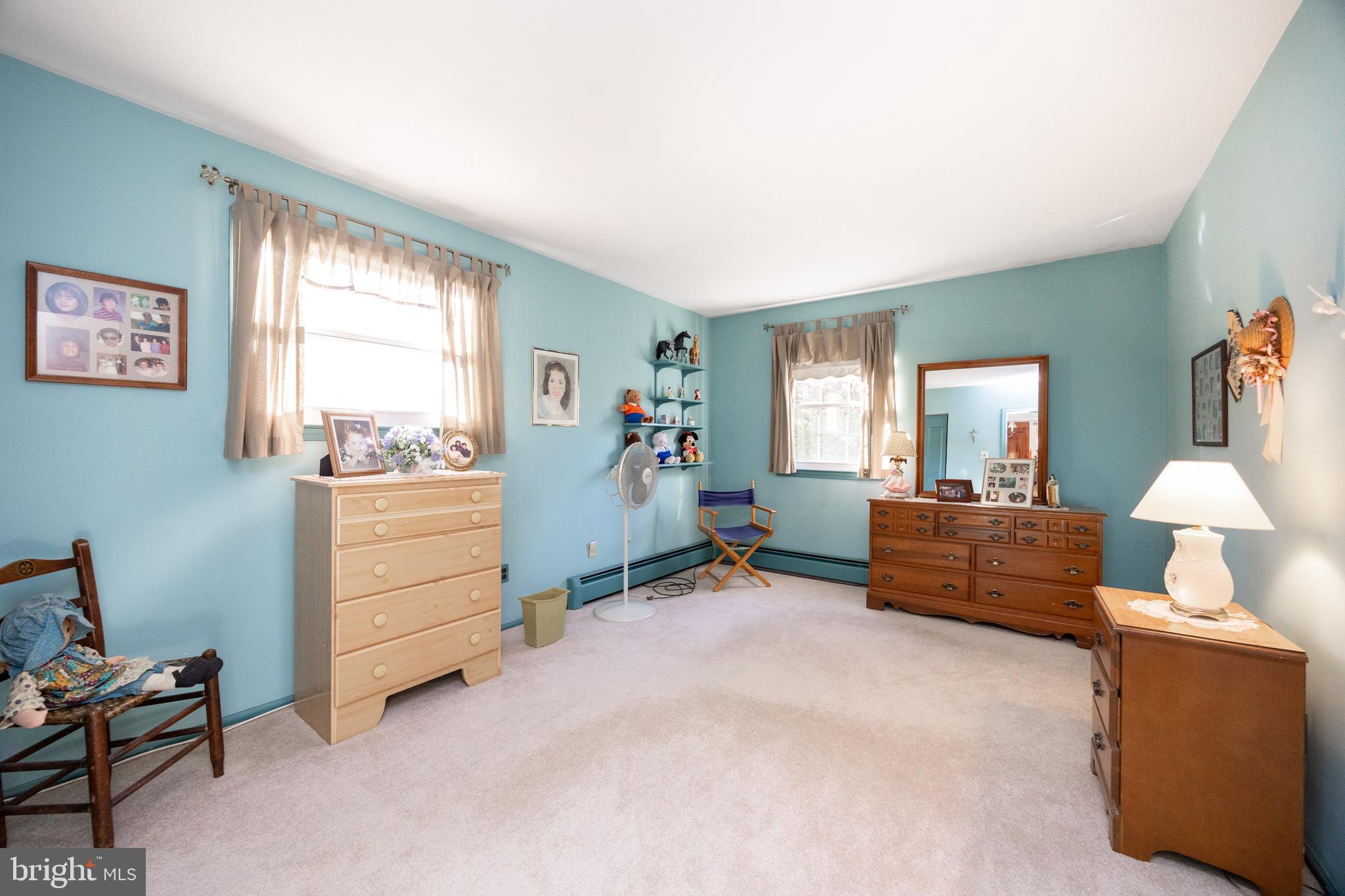 GRANDVIEW ACRES - Residential