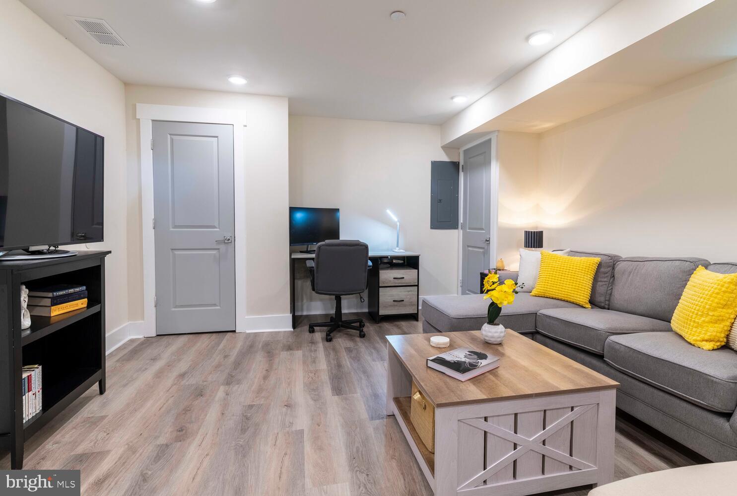 MT AIRY - Residential