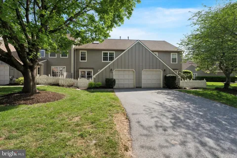 108 Orchard Court, Blue Bell, PA MLS: PAMC2139344