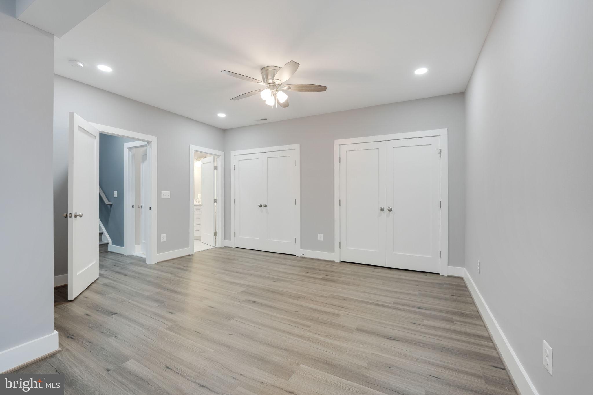 PIMMIT HILLS - Residential