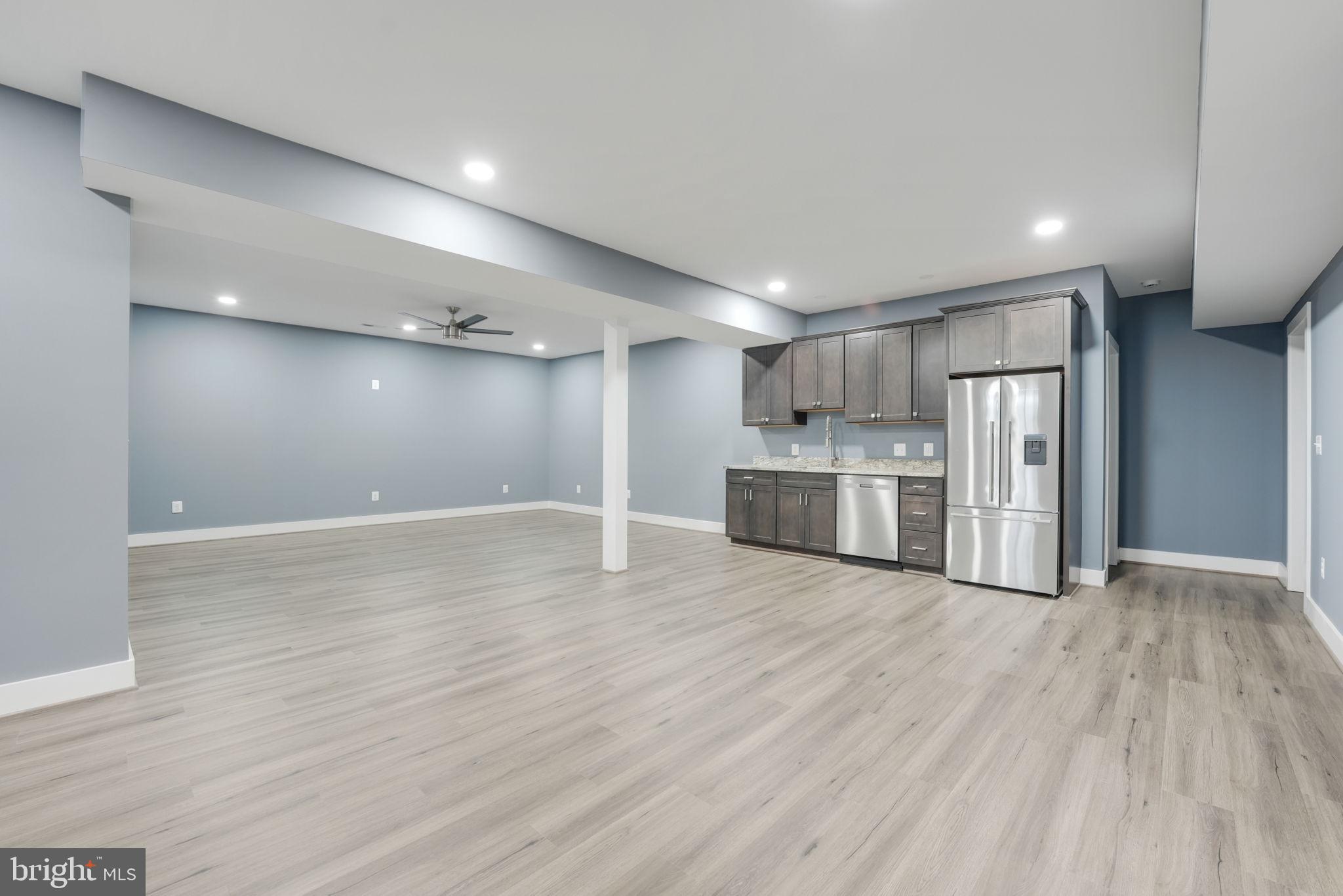 PIMMIT HILLS - Residential