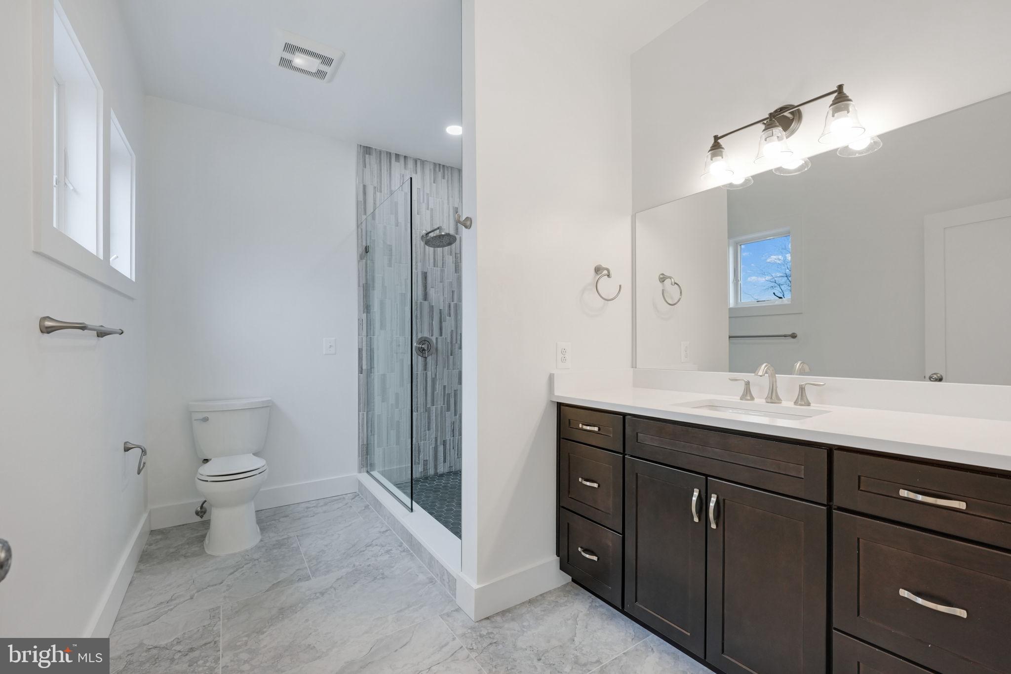 PIMMIT HILLS - Residential