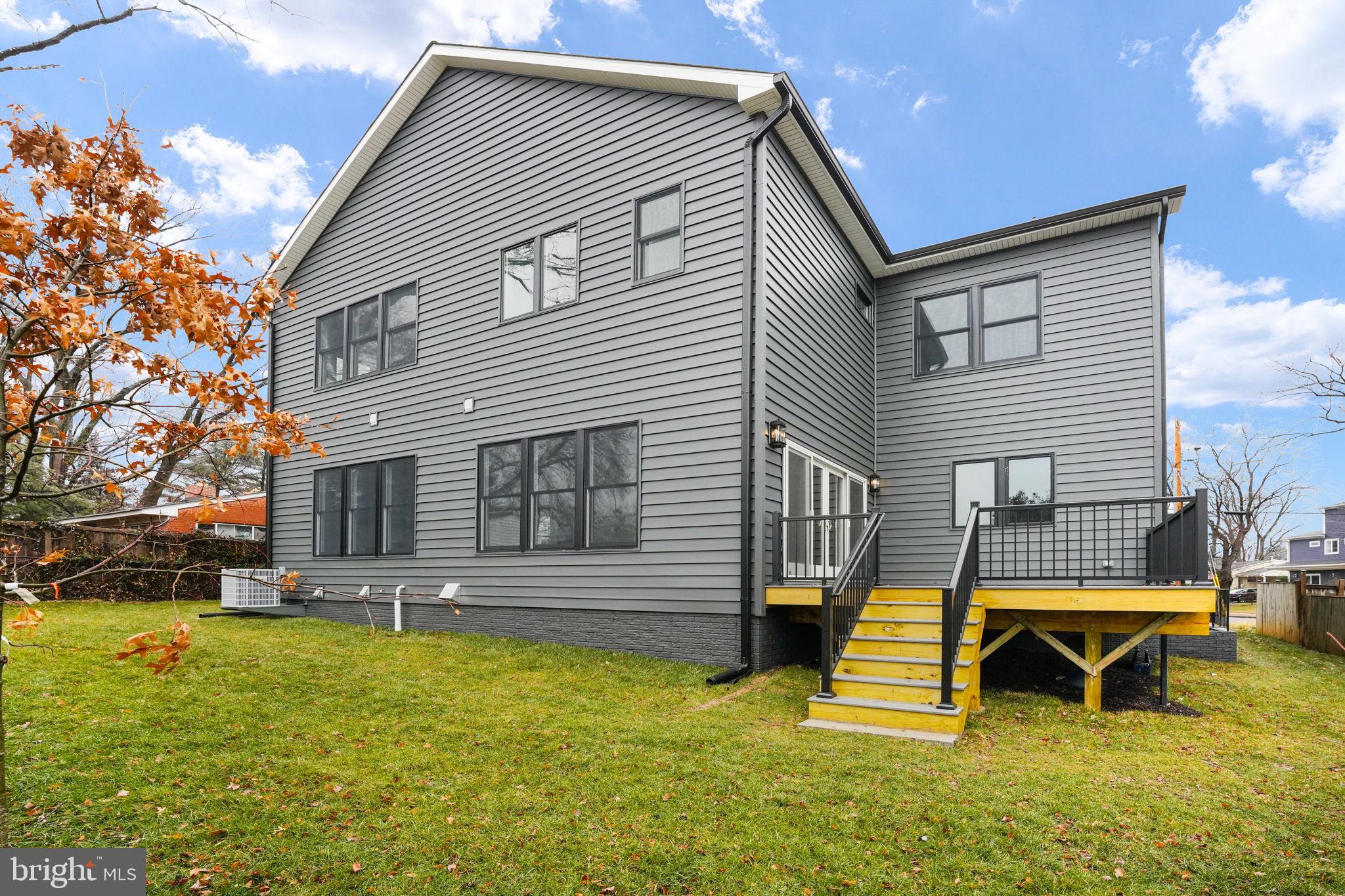 PIMMIT HILLS - Residential