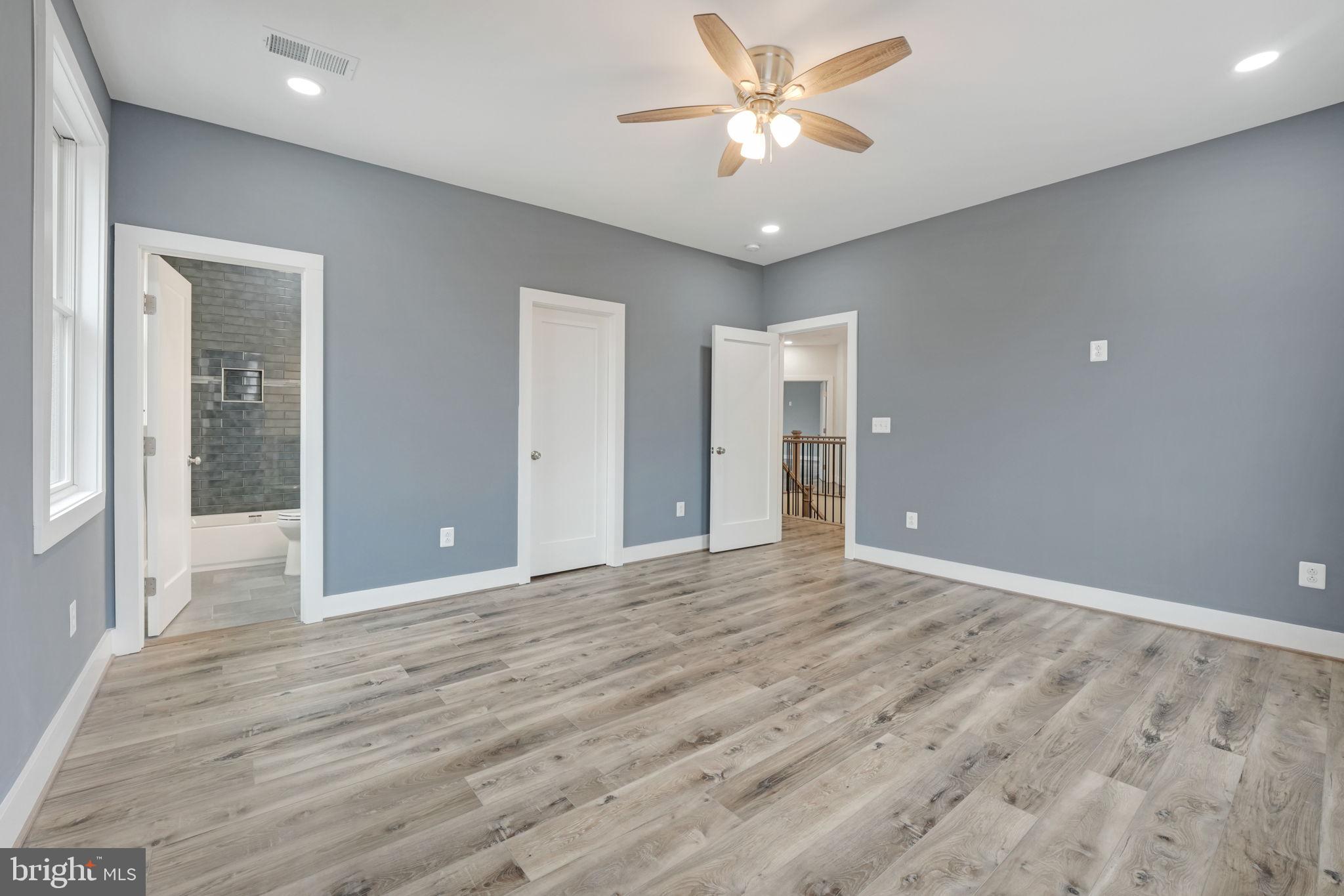 PIMMIT HILLS - Residential