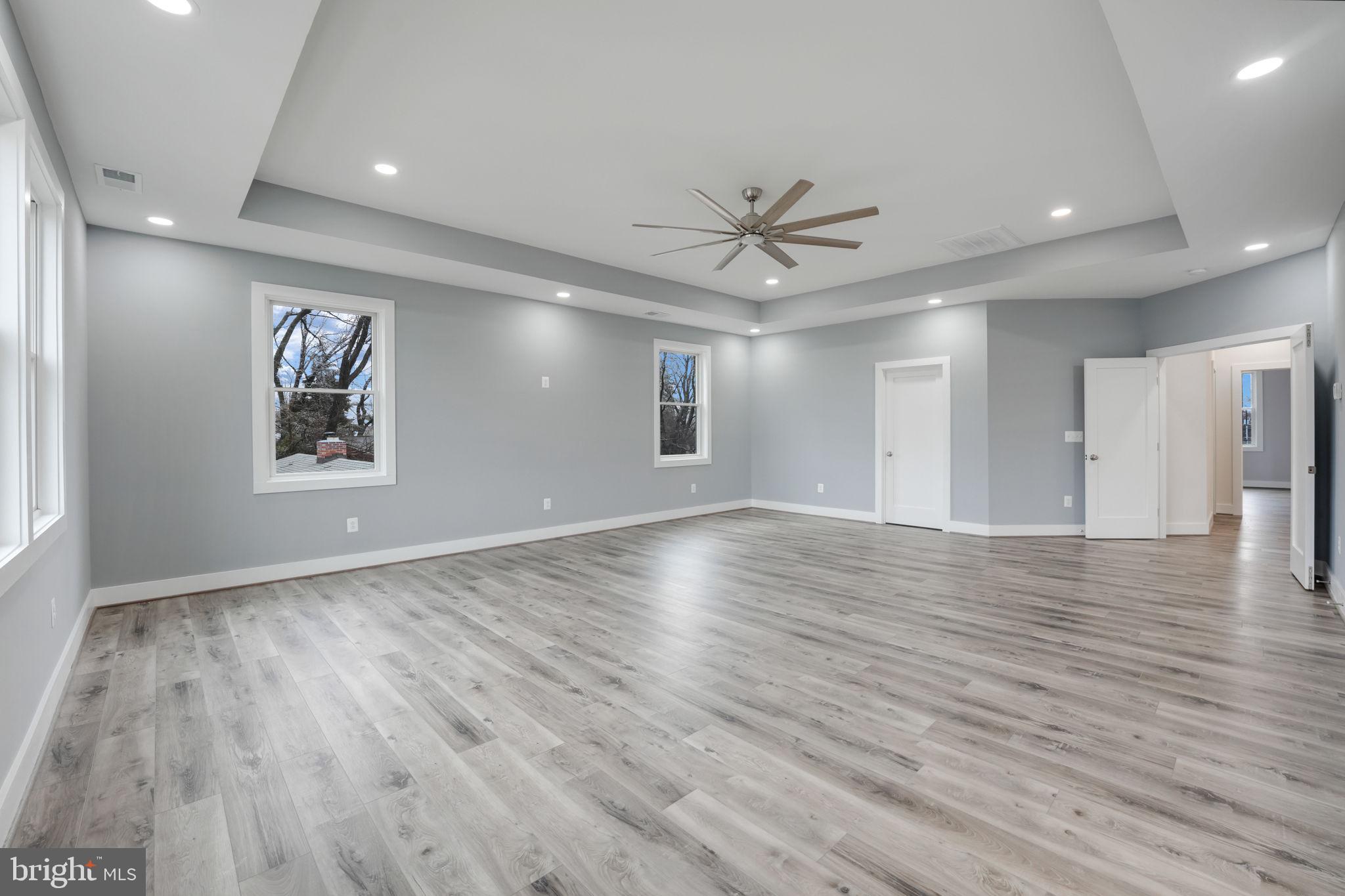 PIMMIT HILLS - Residential