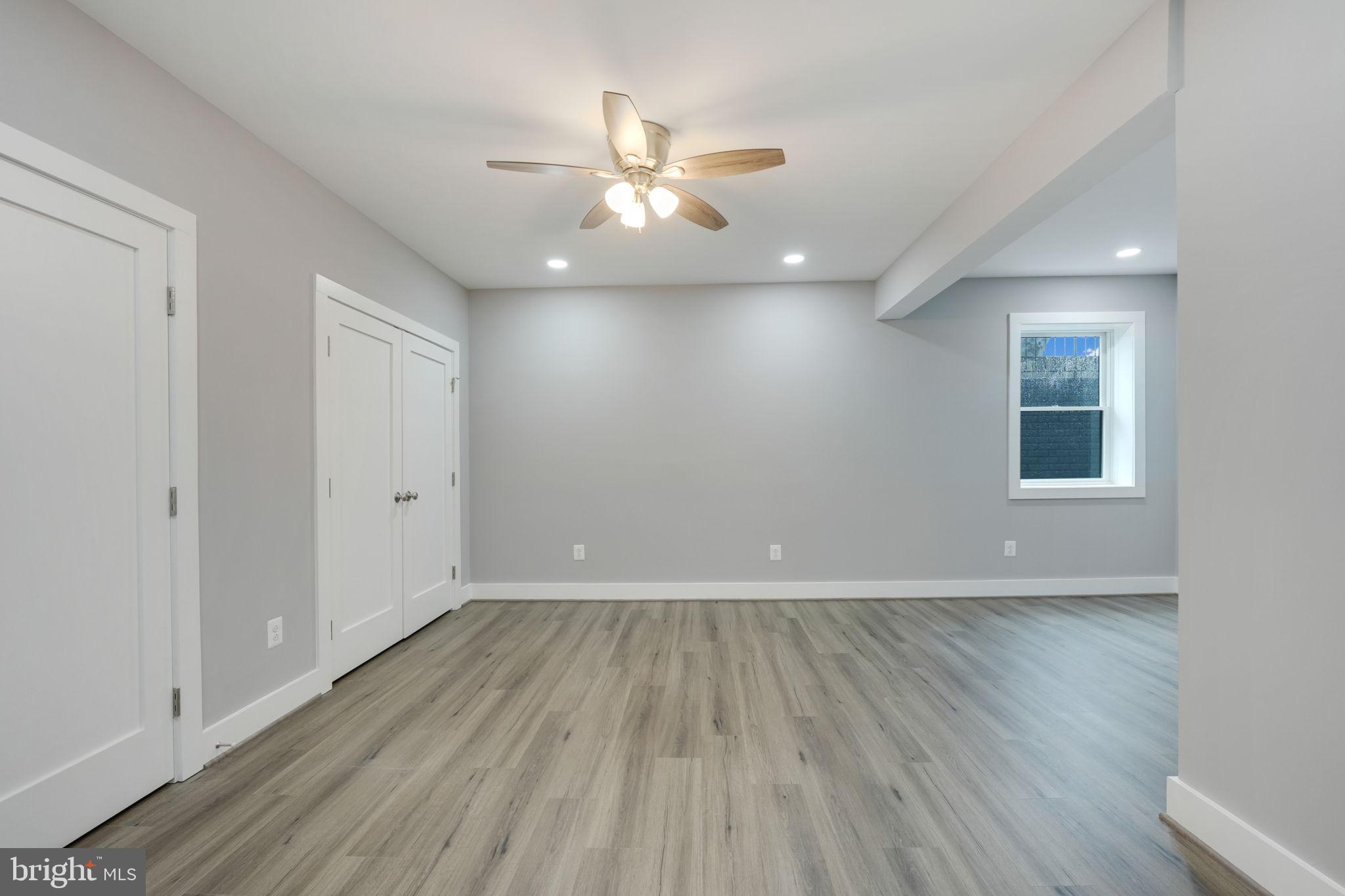 PIMMIT HILLS - Residential