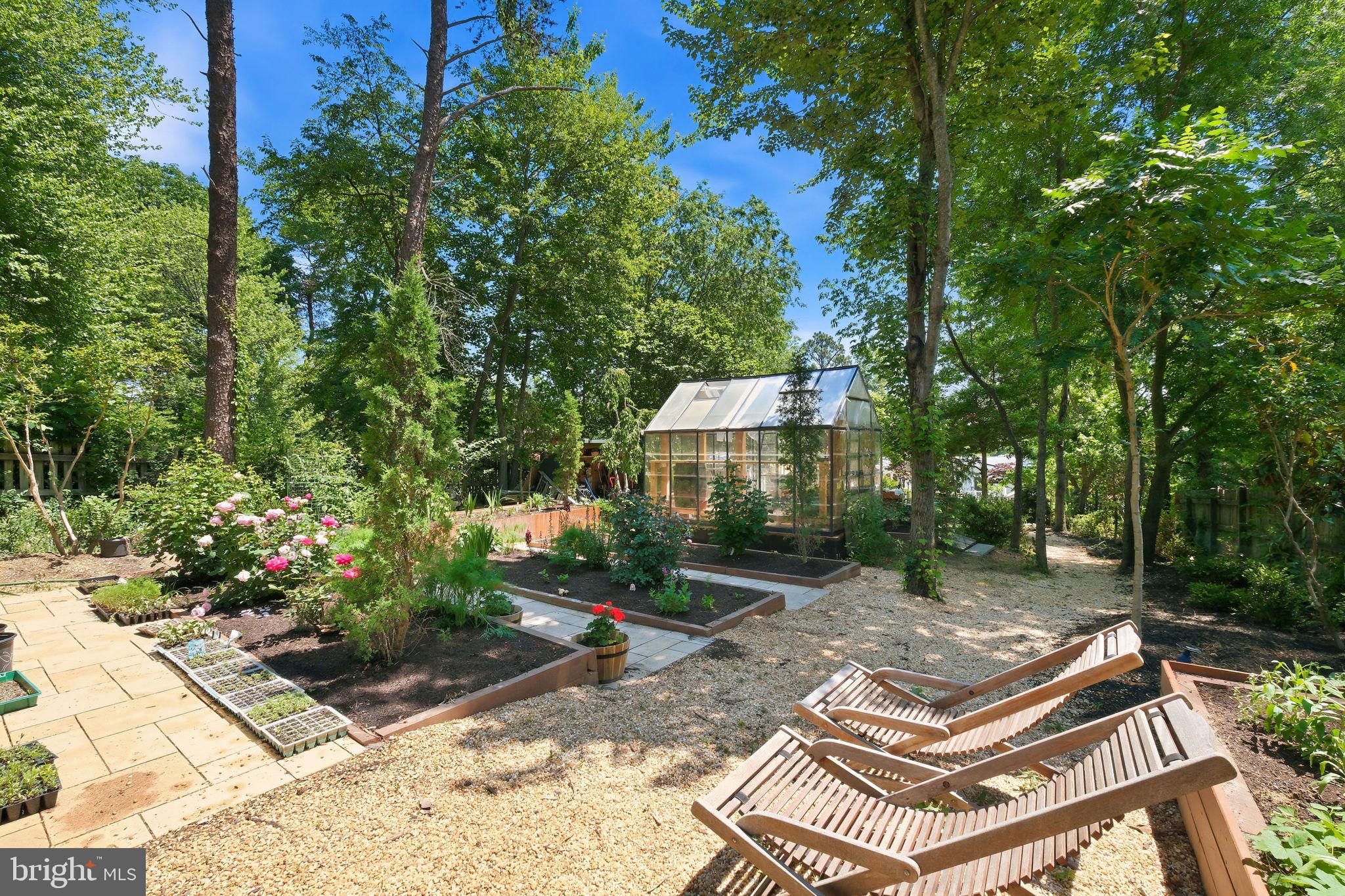 11610 KAREN DRIVE