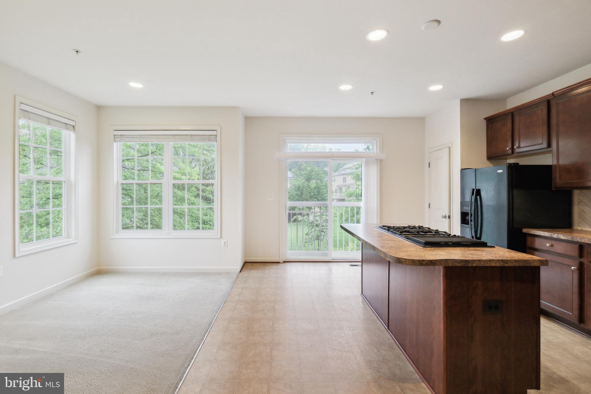 POPLAR RUN - Residential Lease