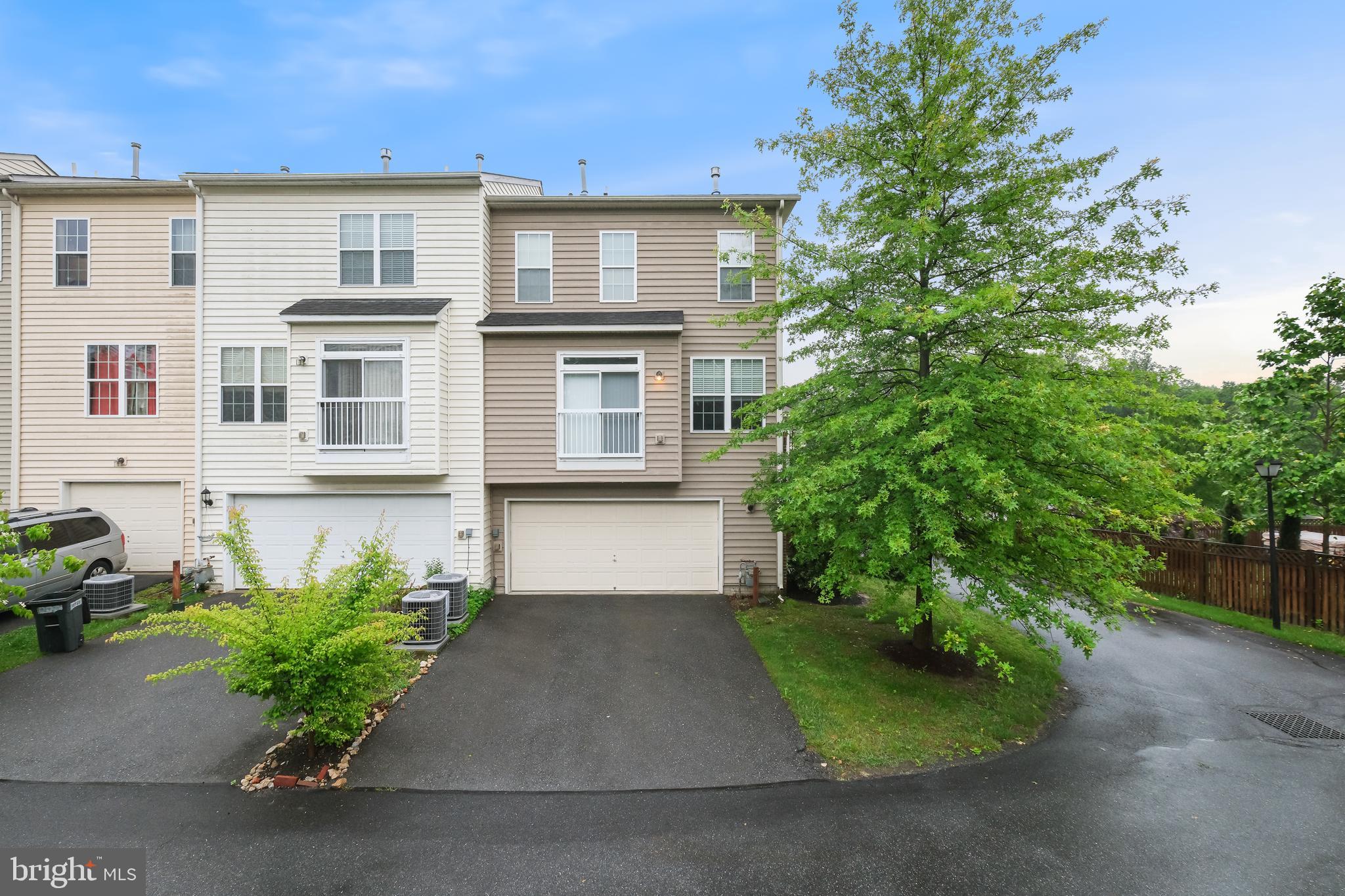 POPLAR RUN - Residential Lease