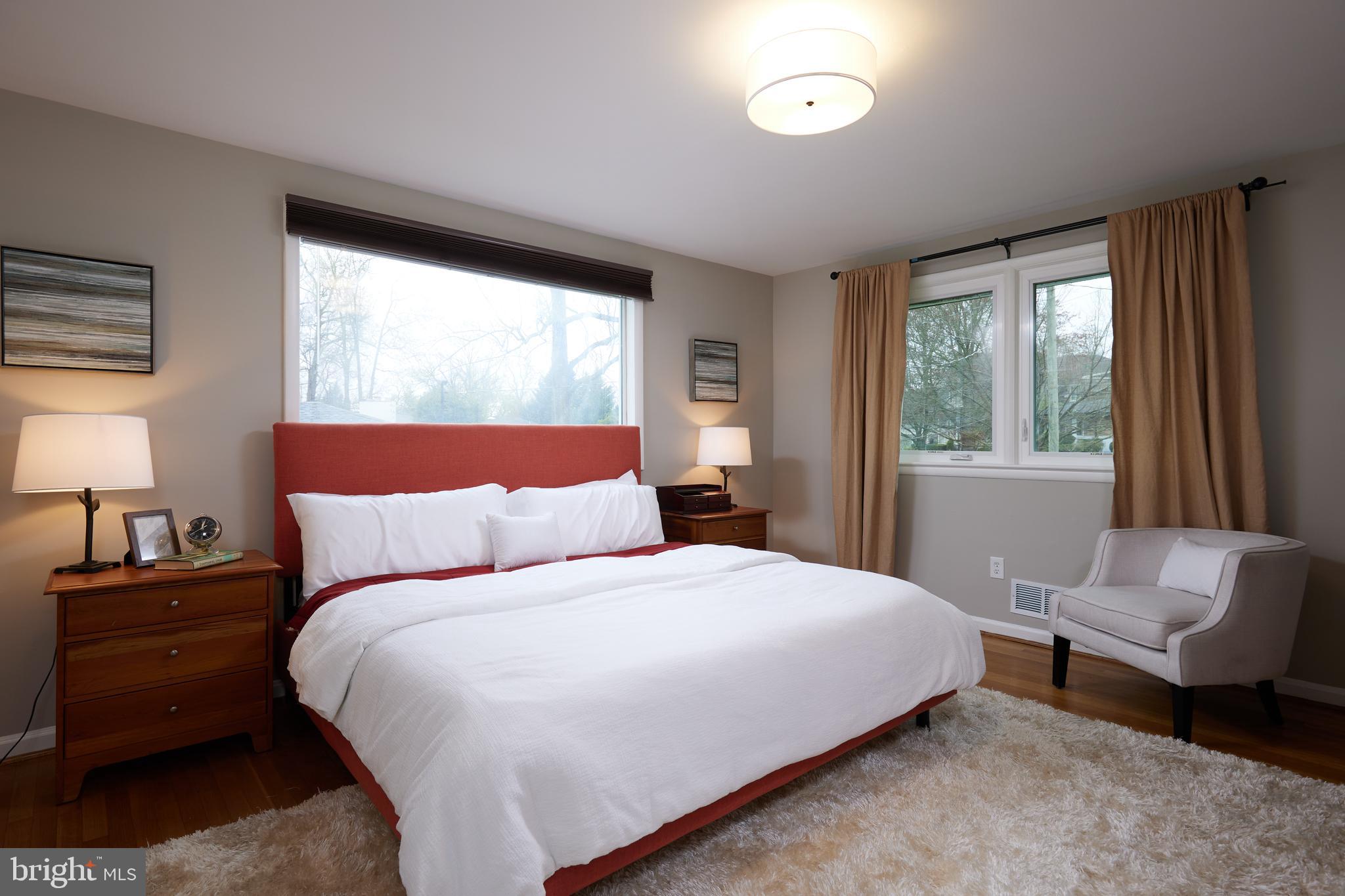 TULIP HILL - Residential