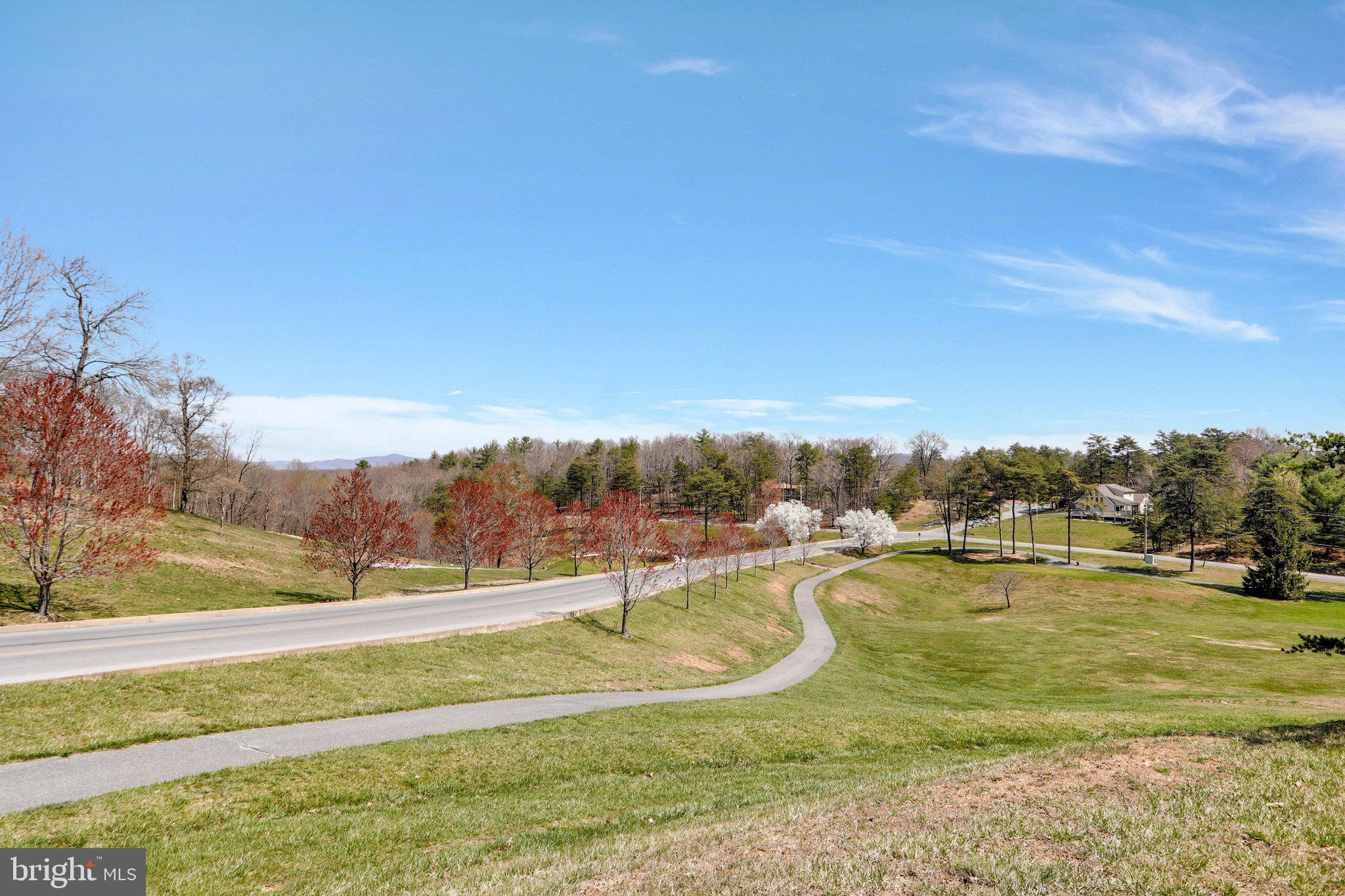 THE WOODS RESORT - Residential