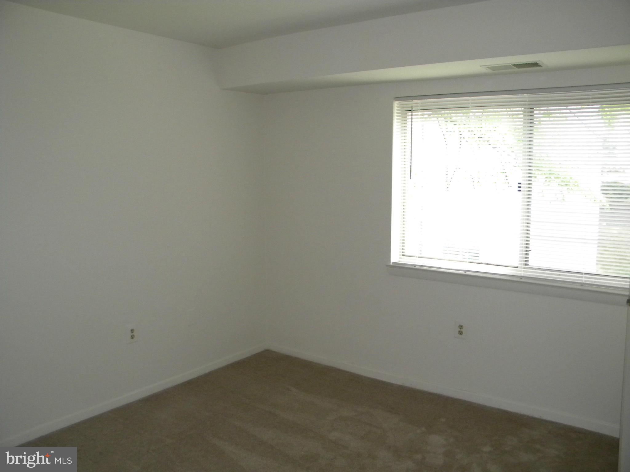 BETHESDA PARK - Residential Lease