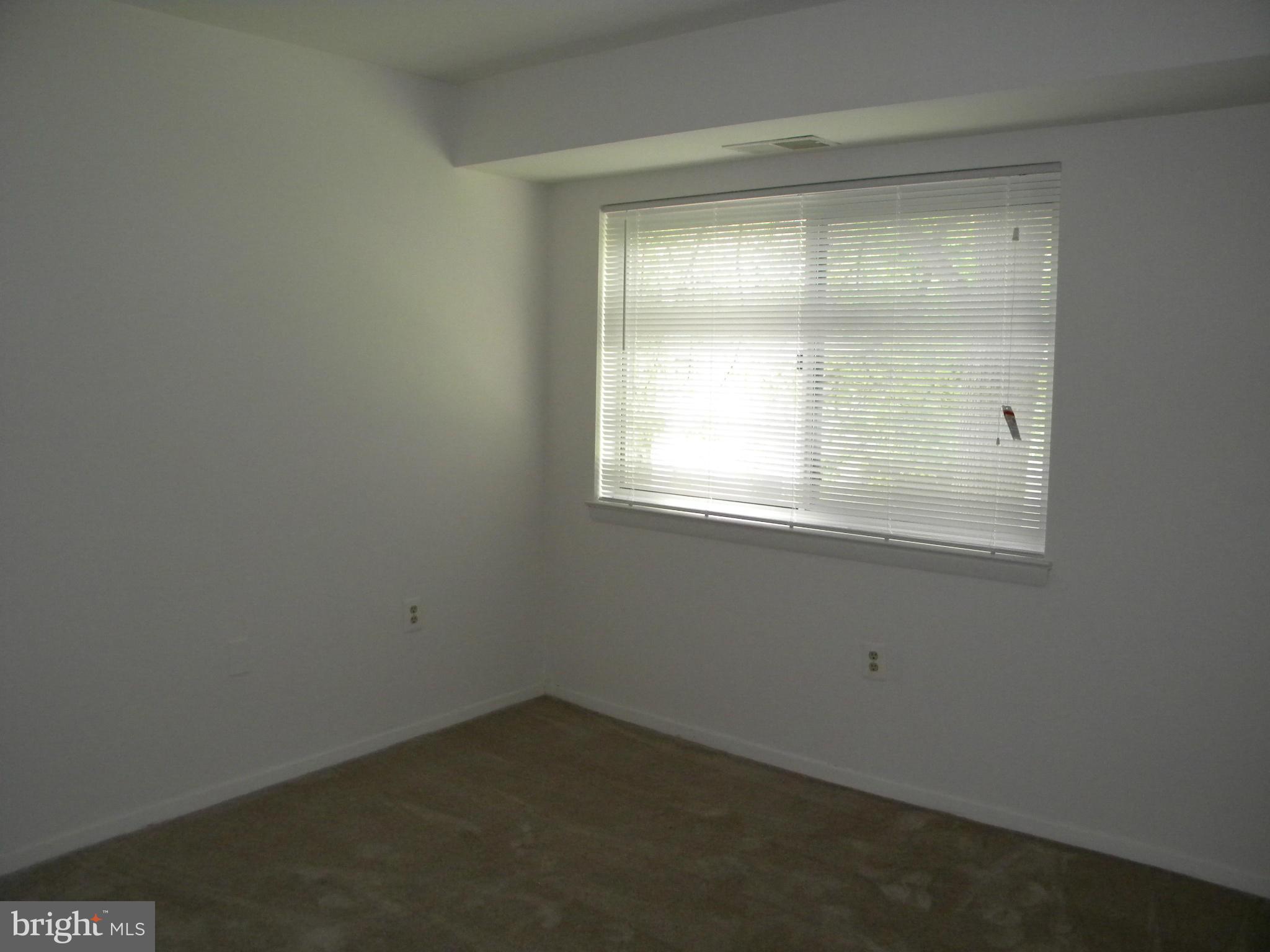 BETHESDA PARK - Residential Lease