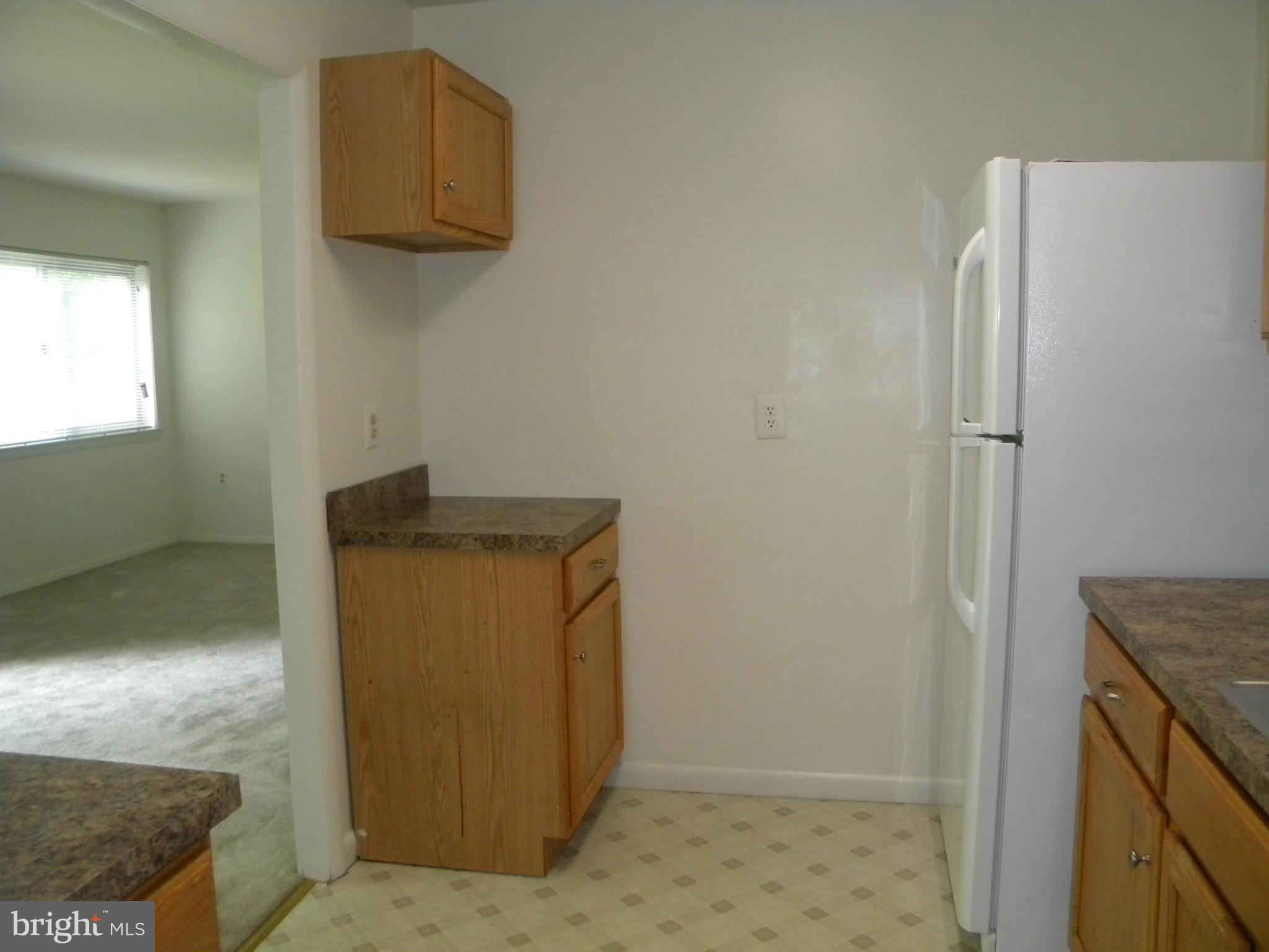 BETHESDA PARK - Residential Lease