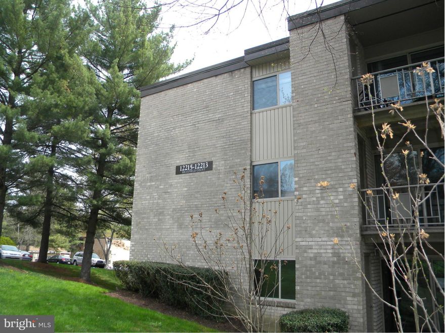 Updated, very large 3 bedroom garden condo near White Flint Metro, shopping.  Rent includes all major utilities.  Pets considered on a case by case basis.  Tenant pays any required move in fees or deposits.  Rental application, with instructions, can be downloaded and submitted by e-mail.