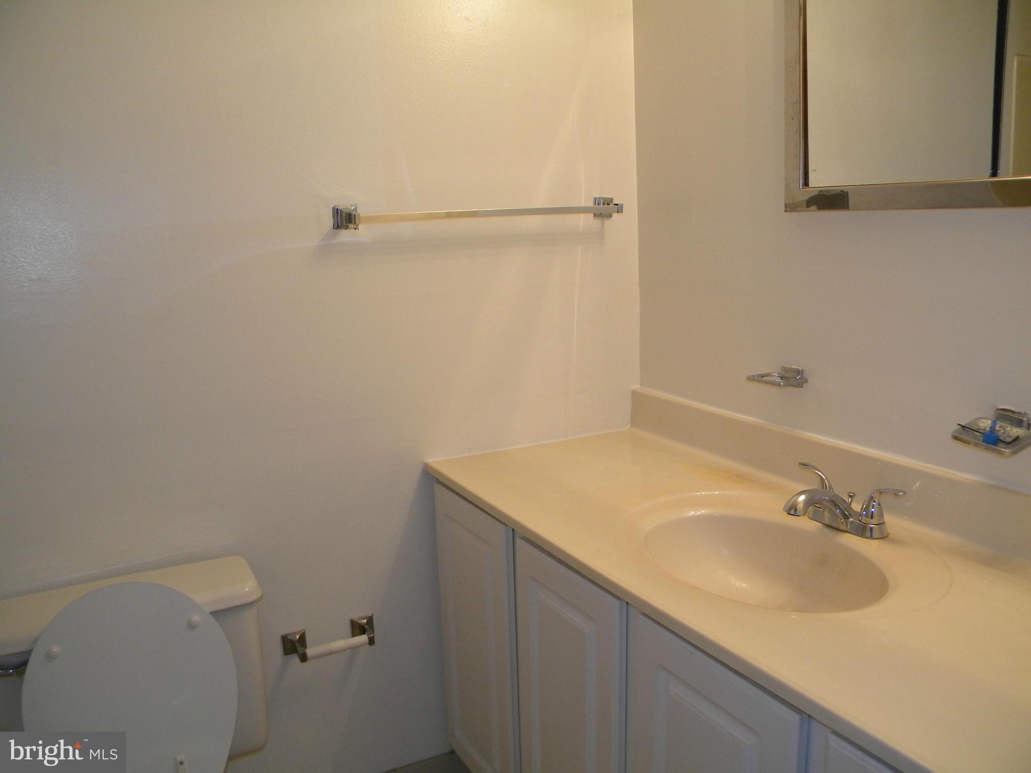 BETHESDA PARK - Residential Lease