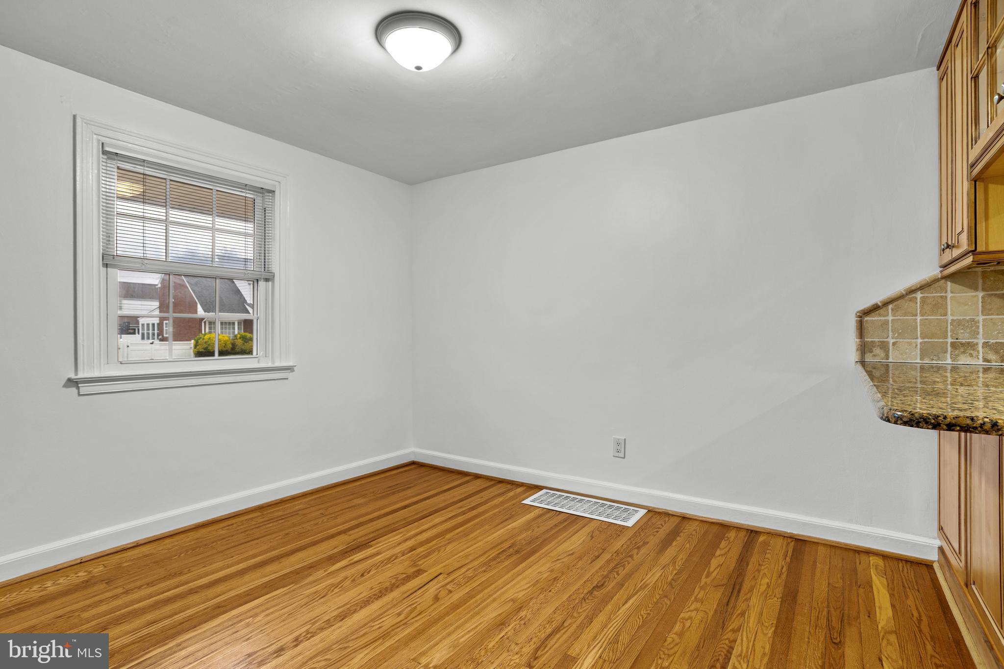 RIDLEY FARMS - Residential