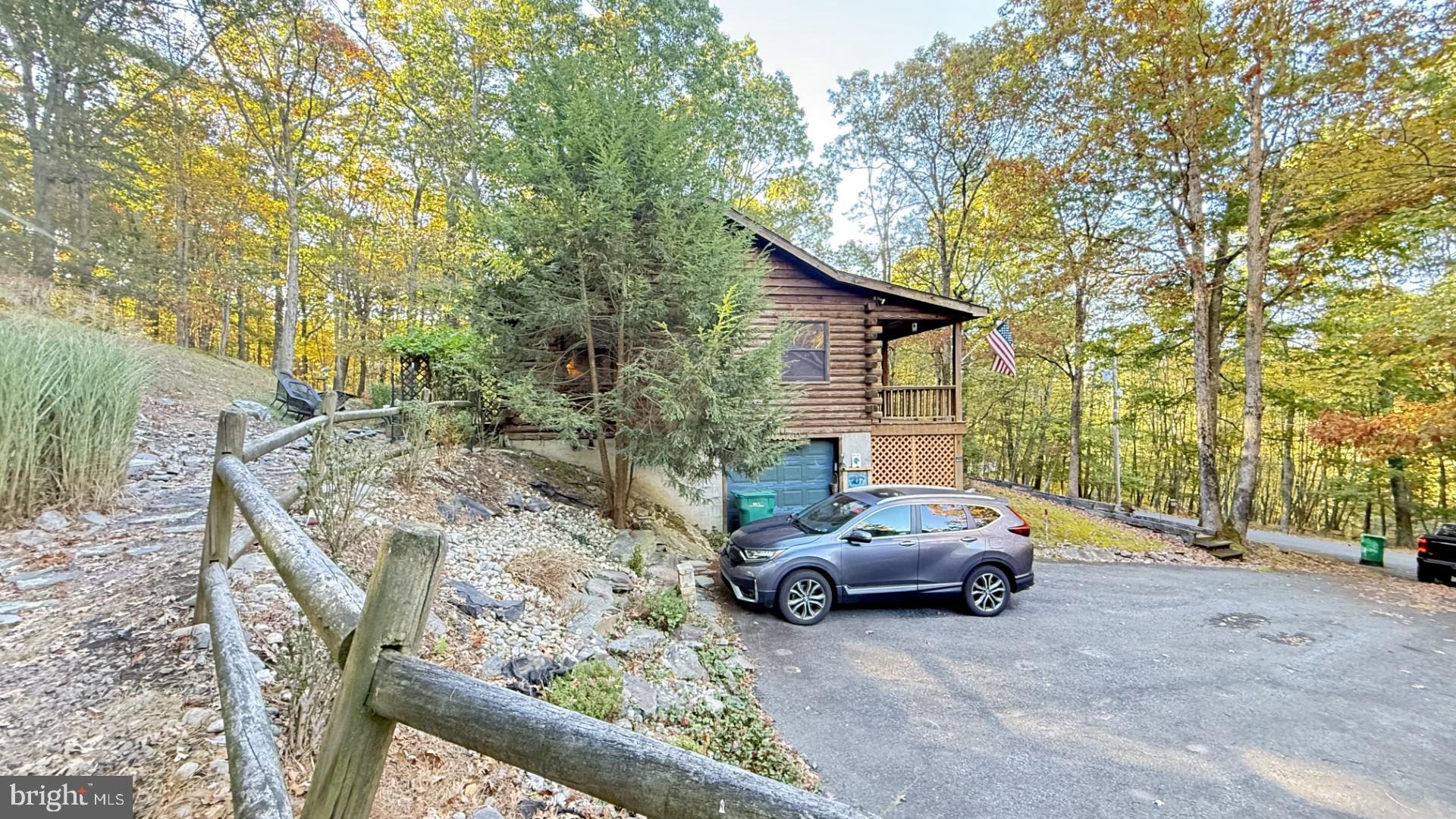 POCONO MOUNTAIN LAKE ESTATES - Residential