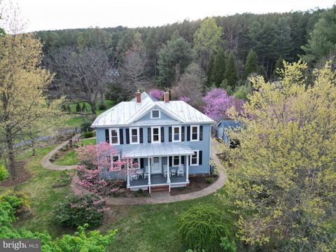 Photo of 104 Wesley Lane, BROWNTOWN, VA 22610 (MLS # VAWR2013946)