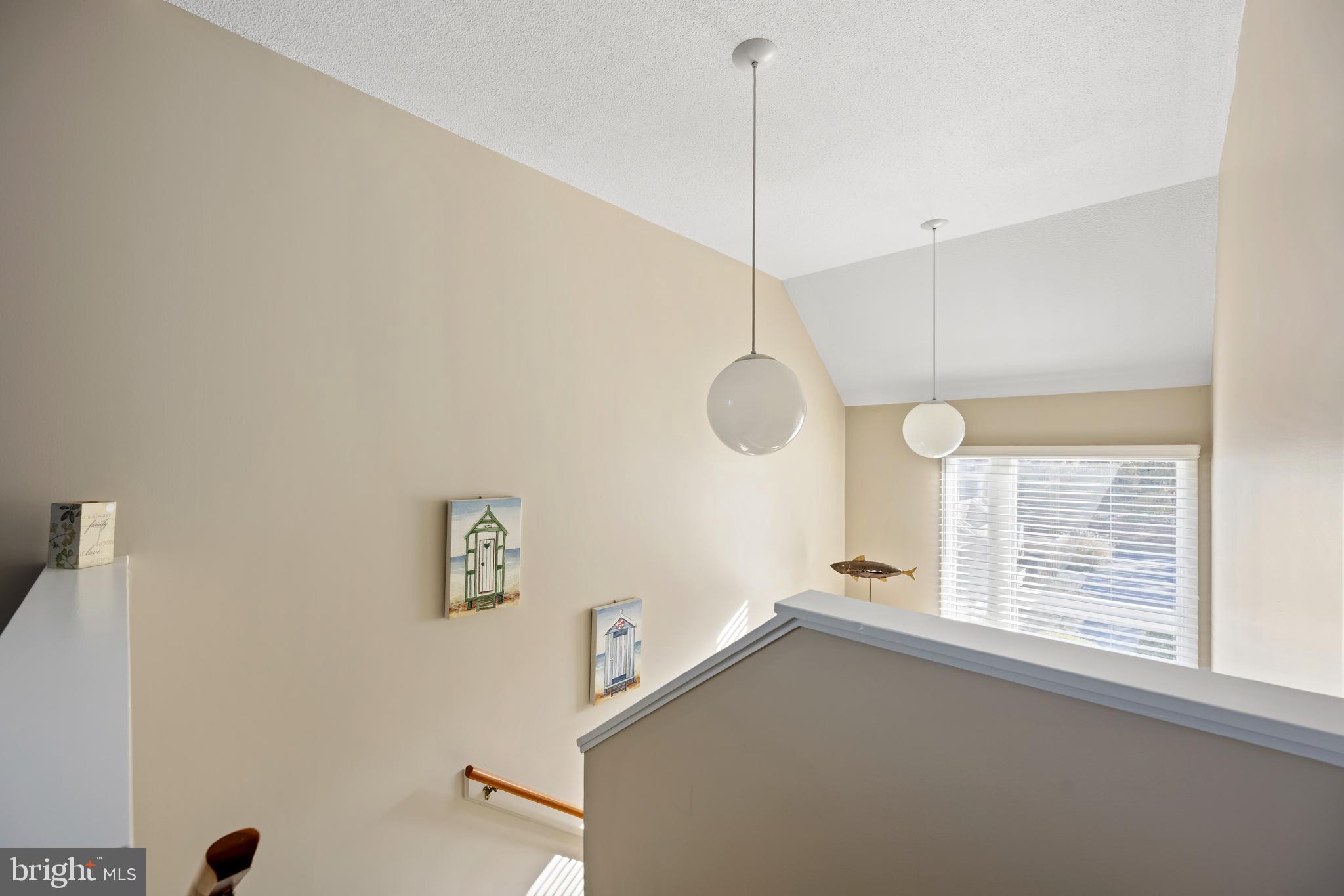 SPRING LAKE - Residential