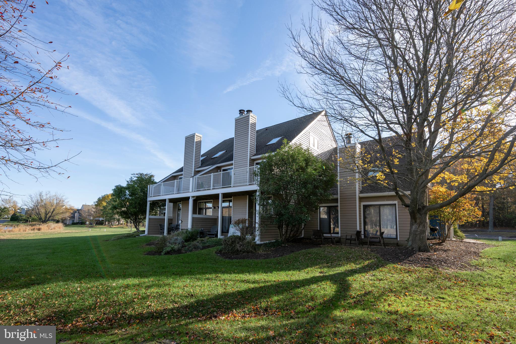 SPRING LAKE - Residential