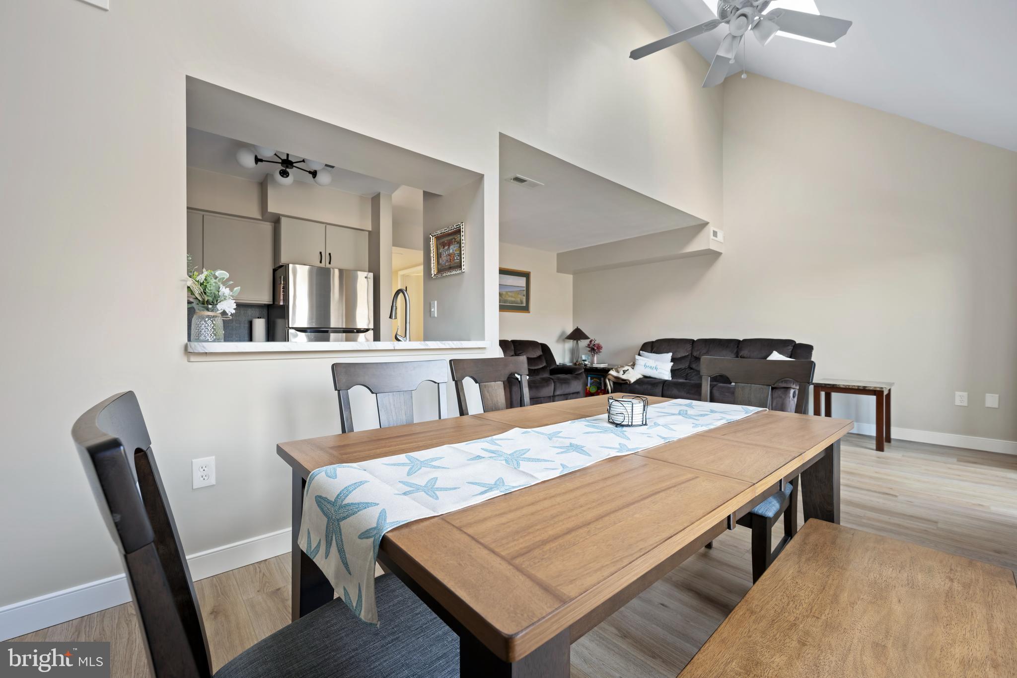 SPRING LAKE - Residential