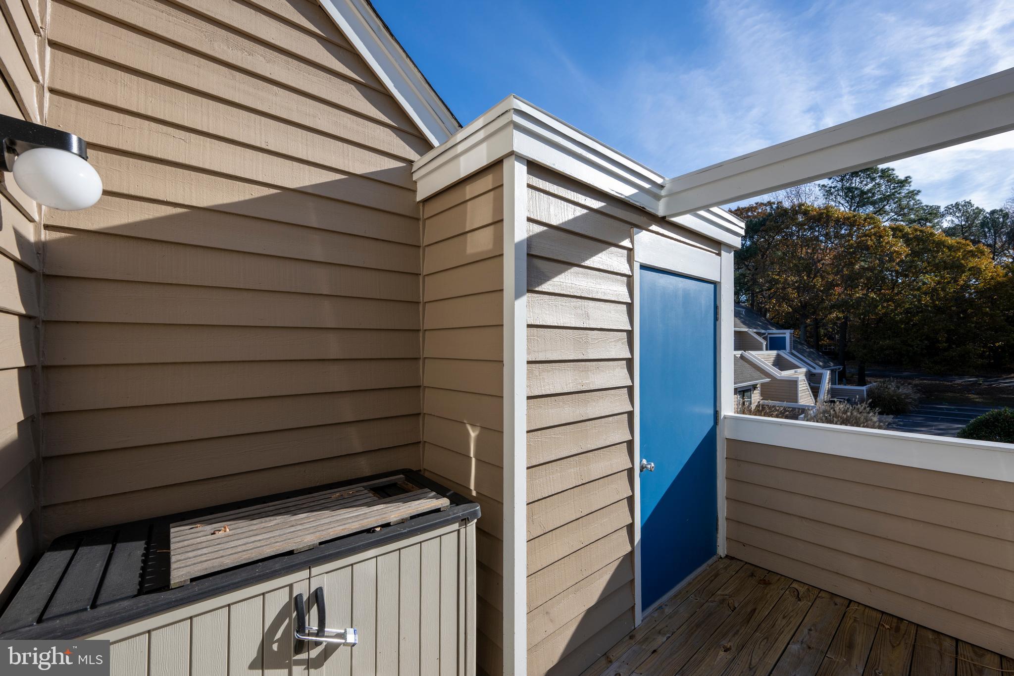 SPRING LAKE - Residential