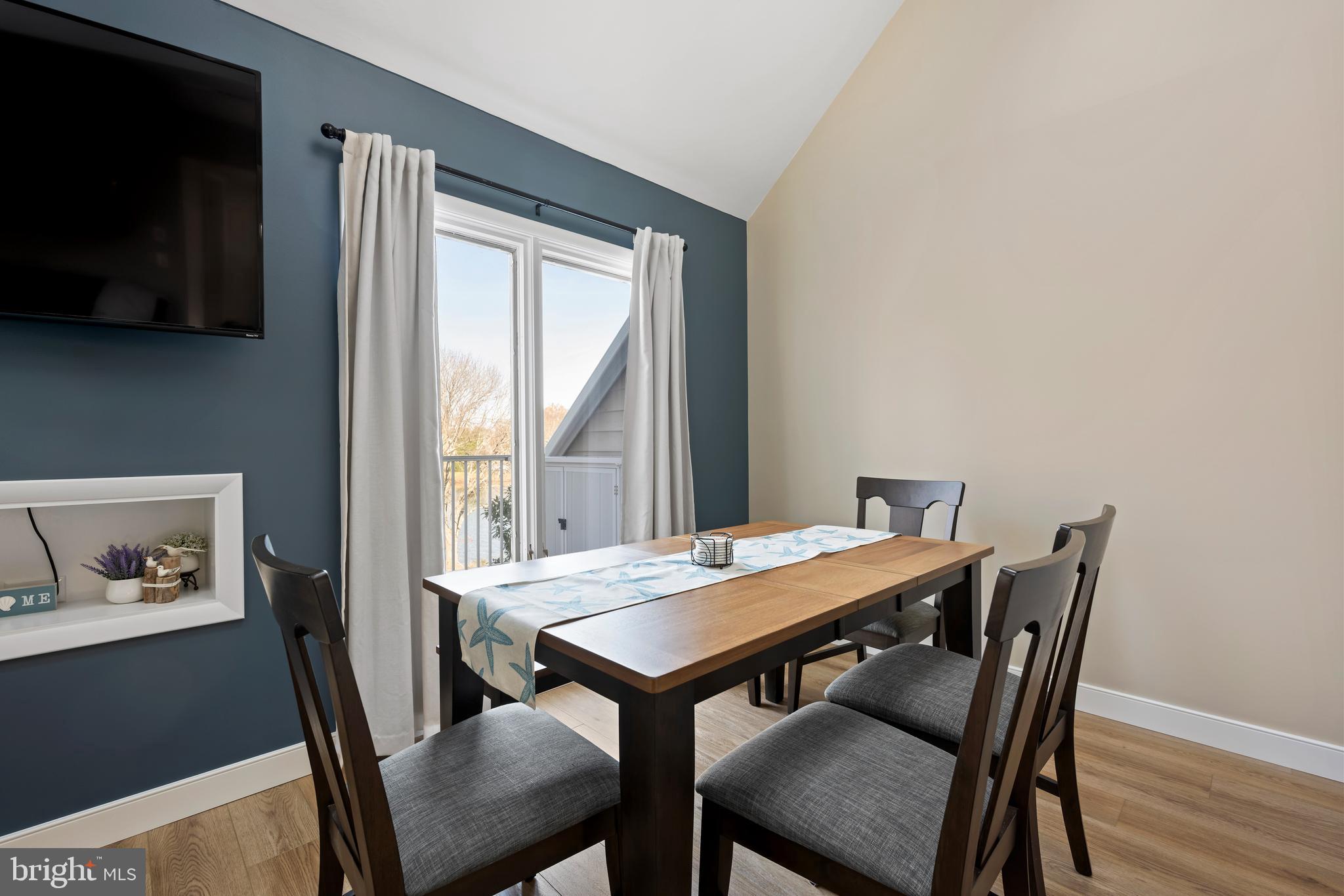 SPRING LAKE - Residential