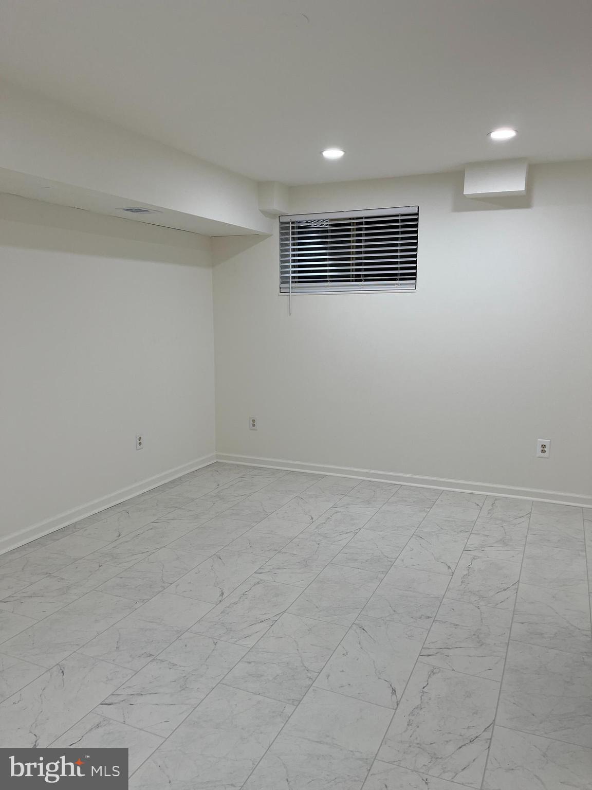 MARBLE HILL - Residential