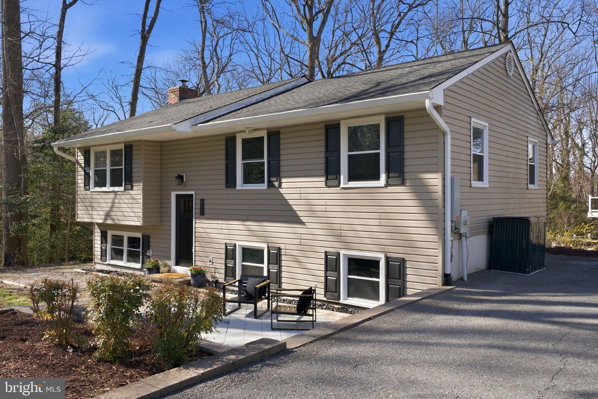 SUNRISE BEACH - Residential