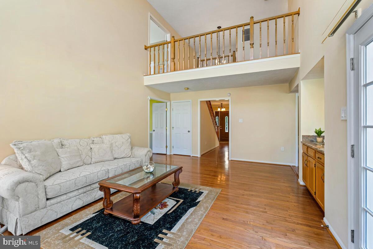 NORTH SHERWOOD FOREST - Residential