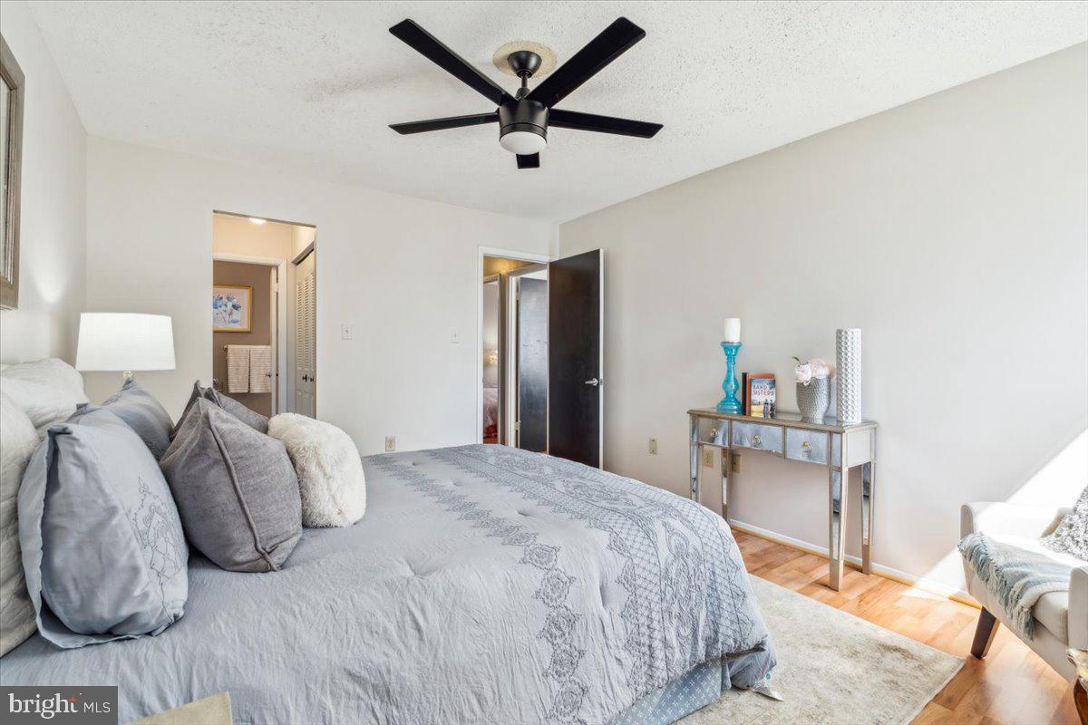 COUNTRYSIDE - Residential