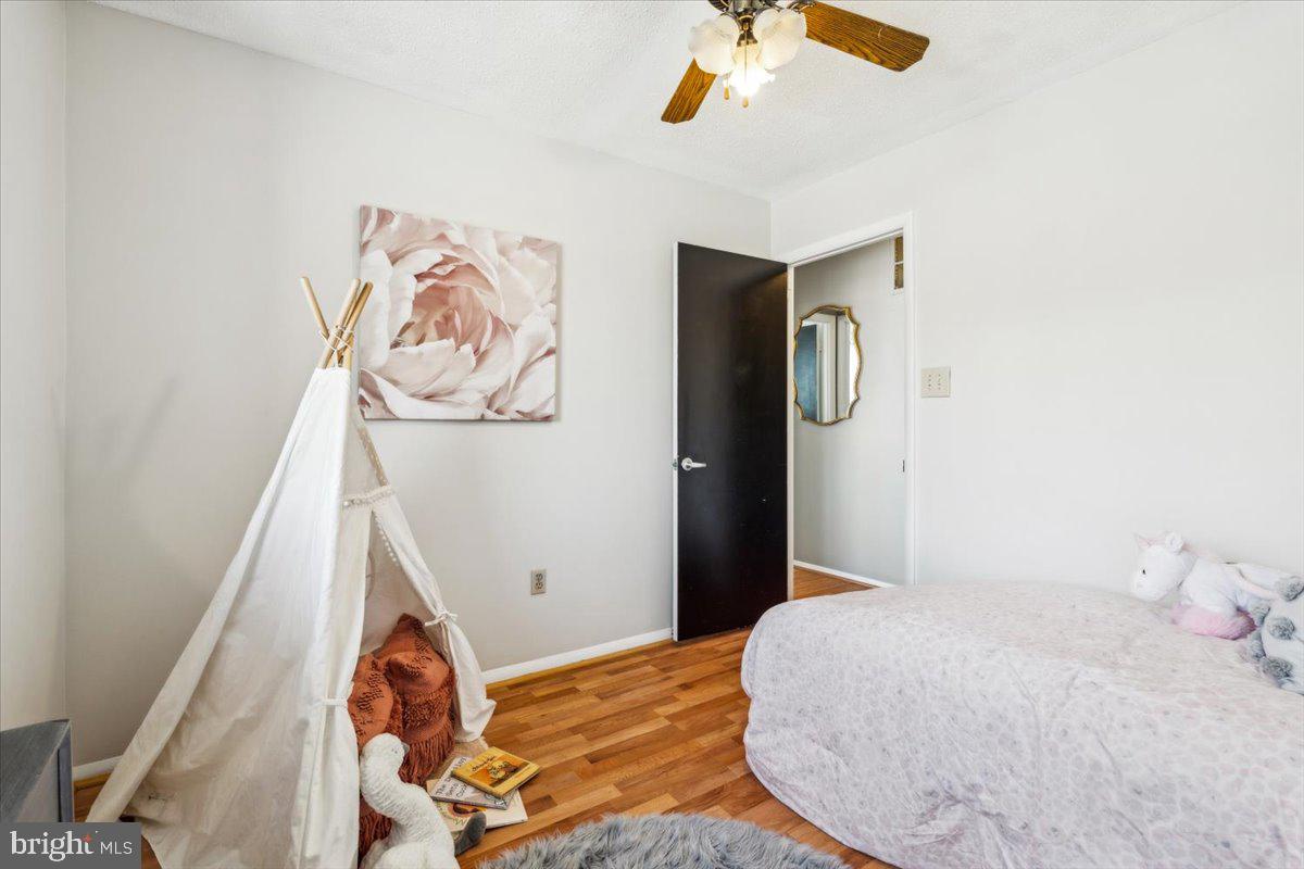 COUNTRYSIDE - Residential