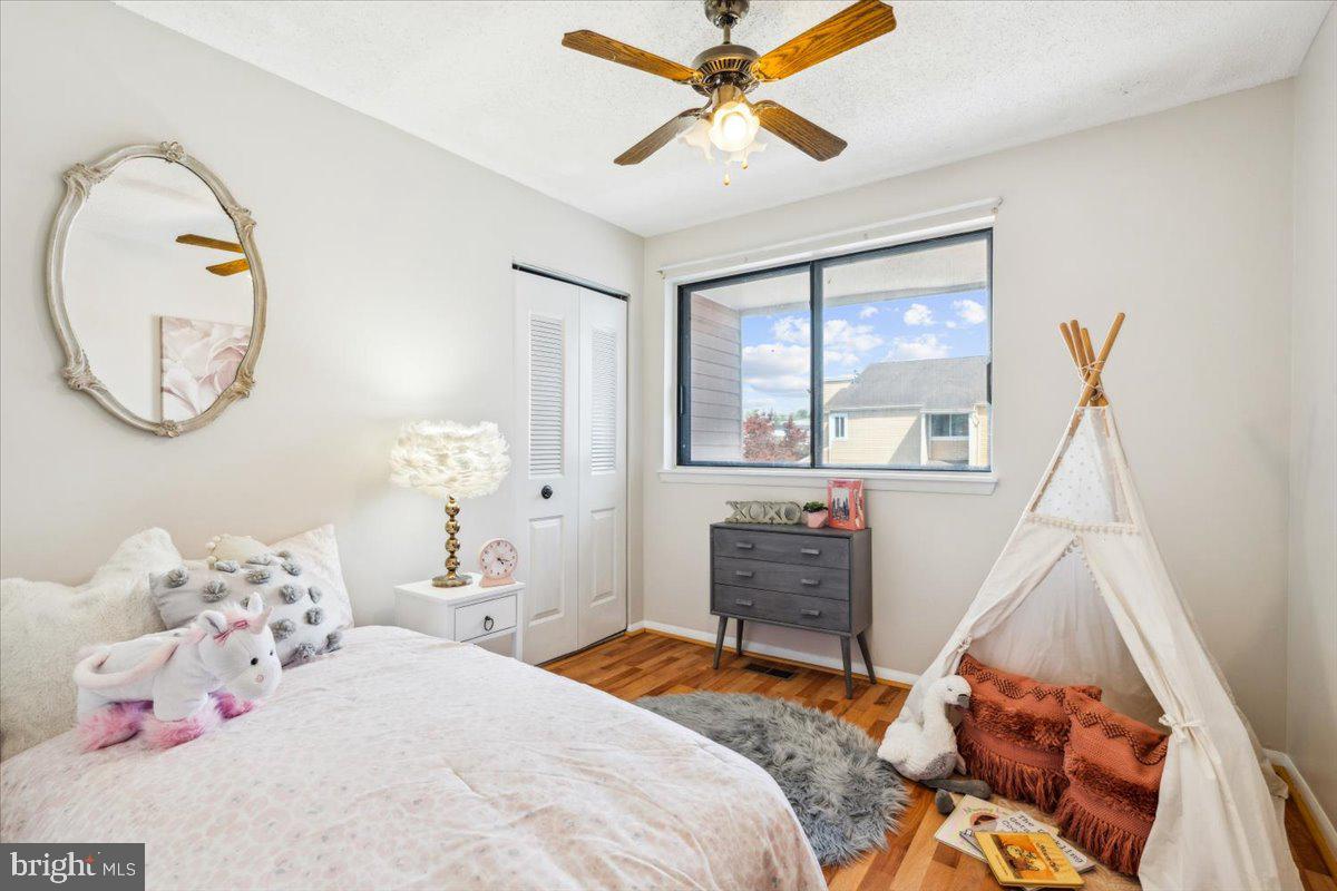 COUNTRYSIDE - Residential