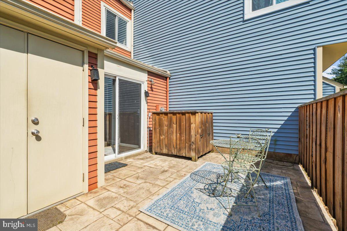 COUNTRYSIDE - Residential