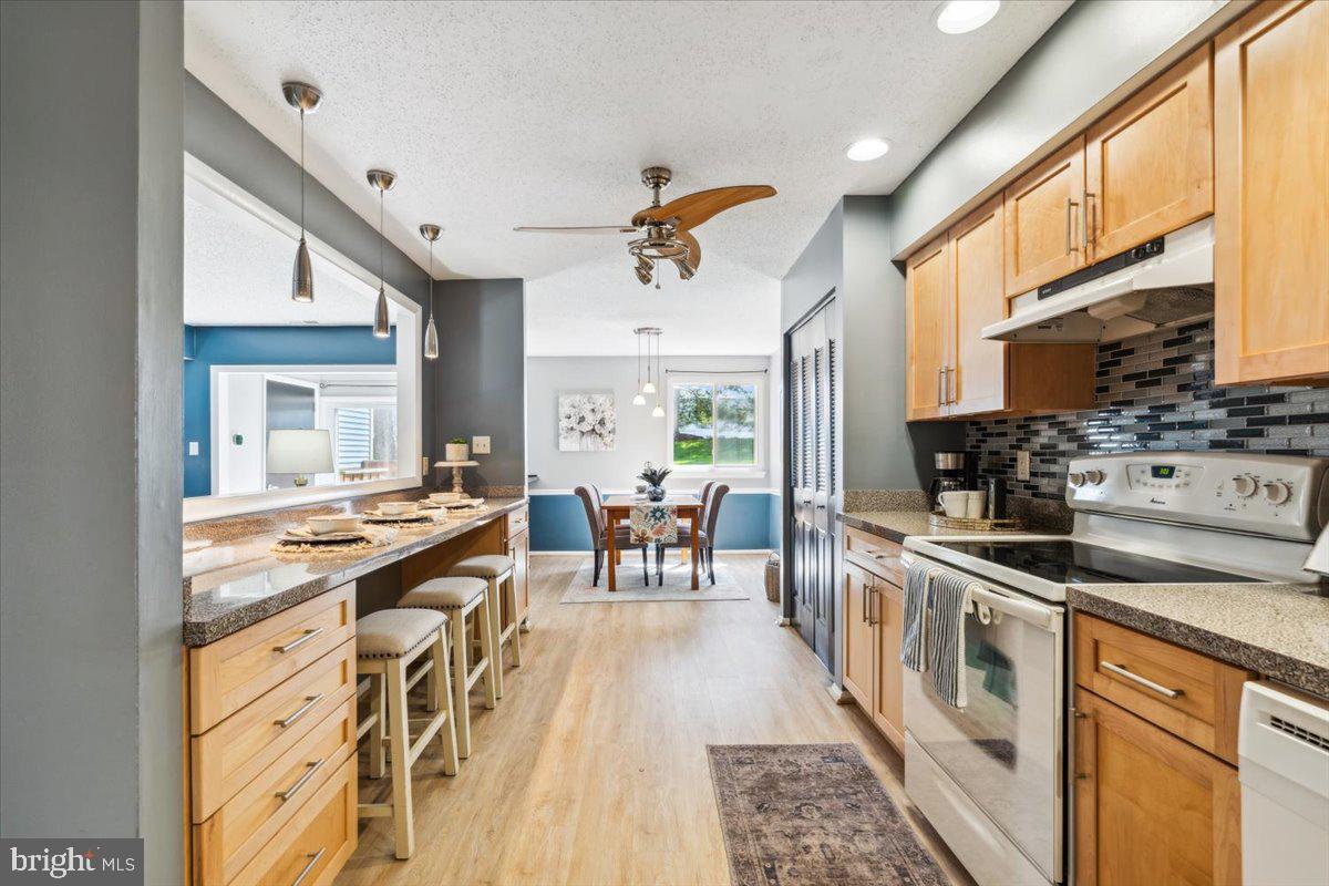 COUNTRYSIDE - Residential