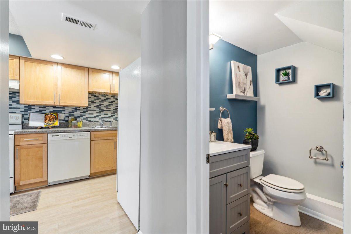 COUNTRYSIDE - Residential