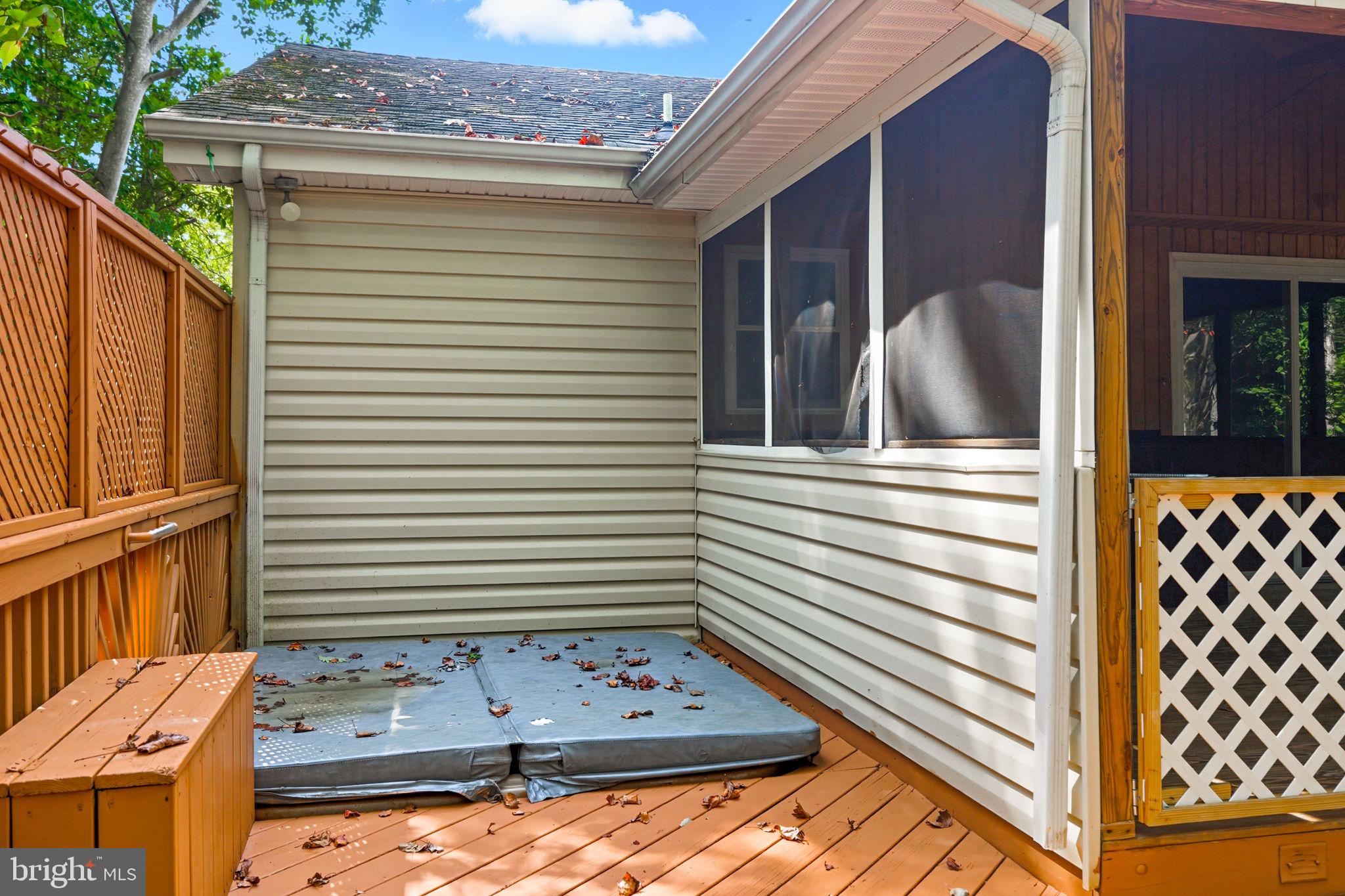 AQUIA HARBOUR - Residential