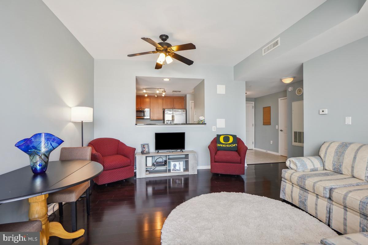 SILVER SPRING - Residential