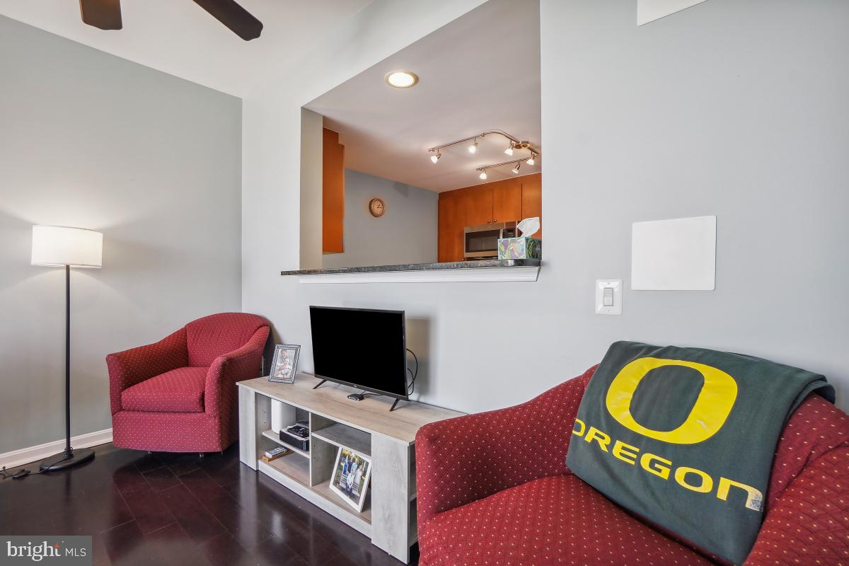 SILVER SPRING - Residential