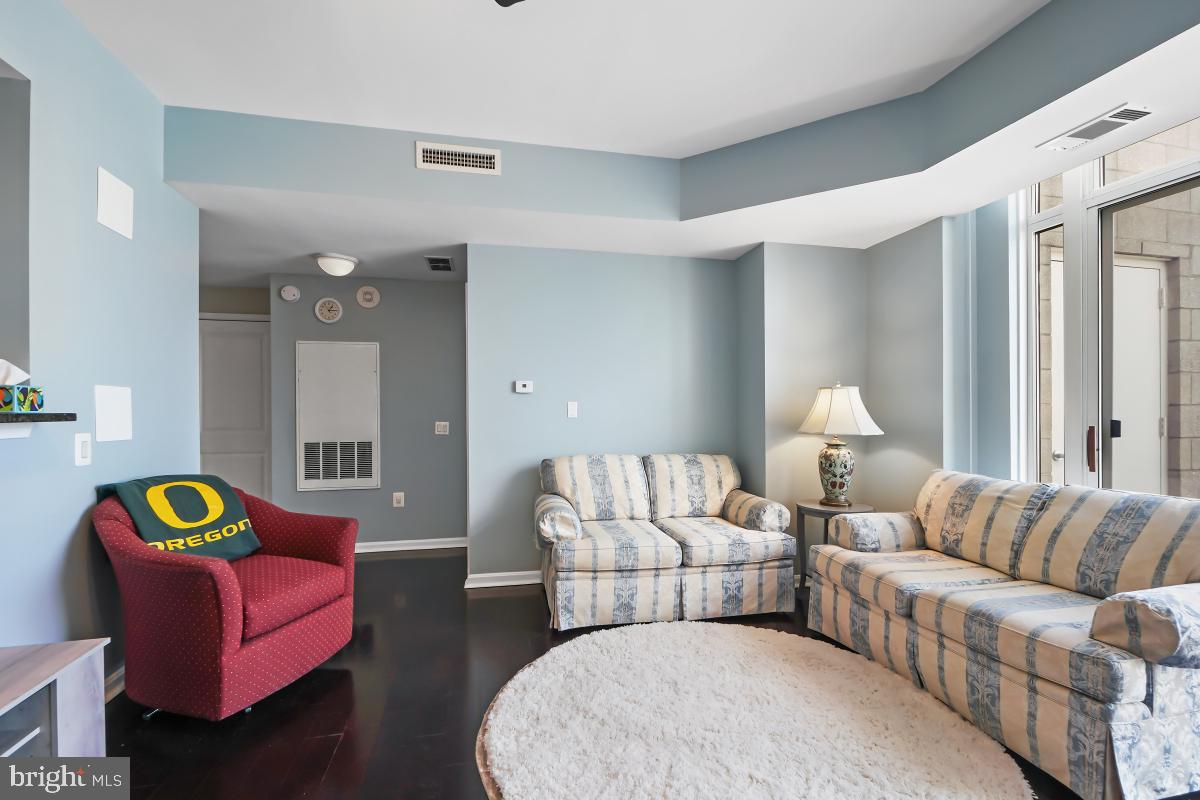 SILVER SPRING - Residential